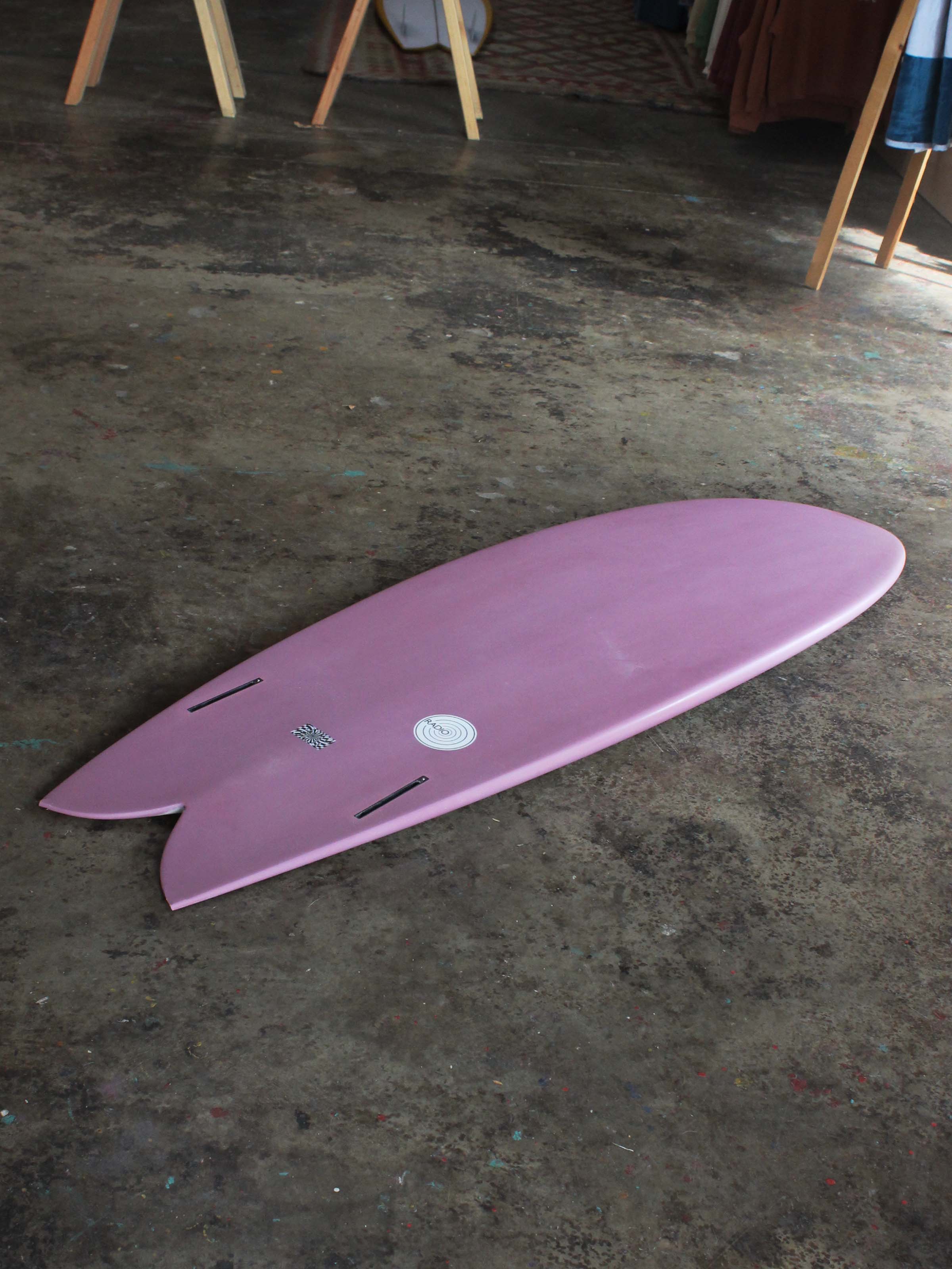 5'10 Radio Classic Fish - Grape - Mollusk Surf Shop