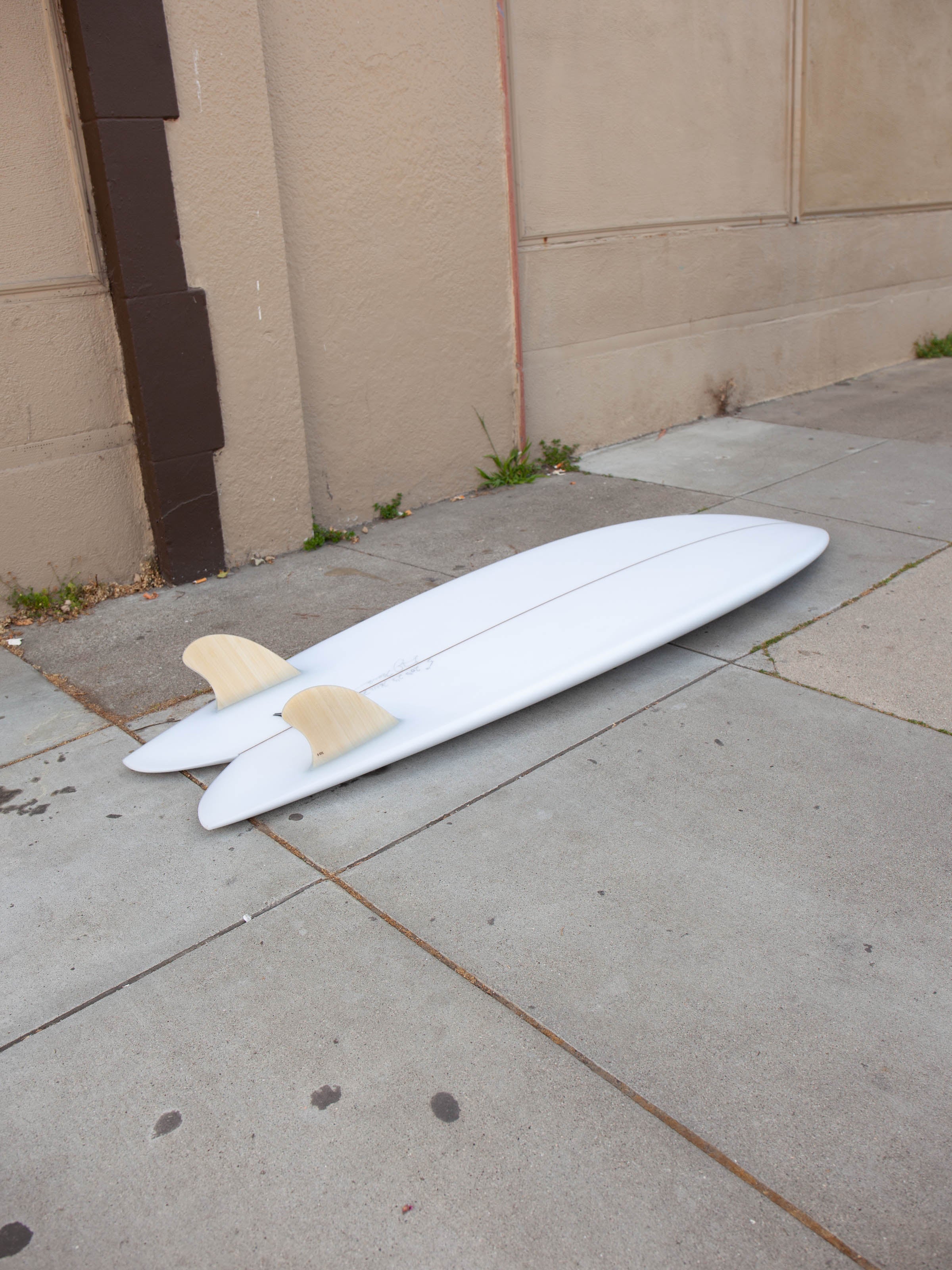 5'10 Rainbow Keel - Mollusk Surf Shop
