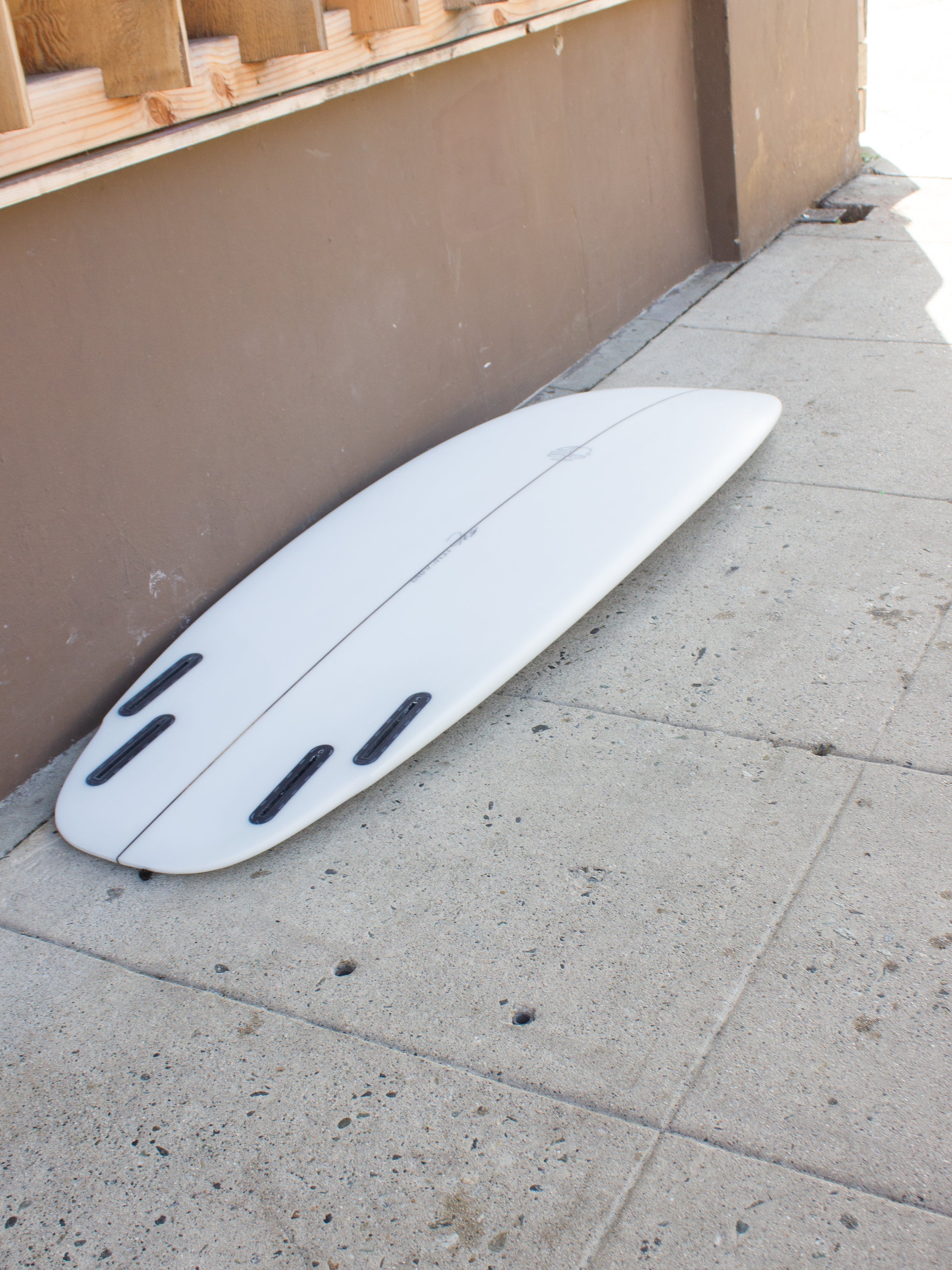 5'5 Mitsven Streamline Mini Simmons - Mollusk Surf Shop