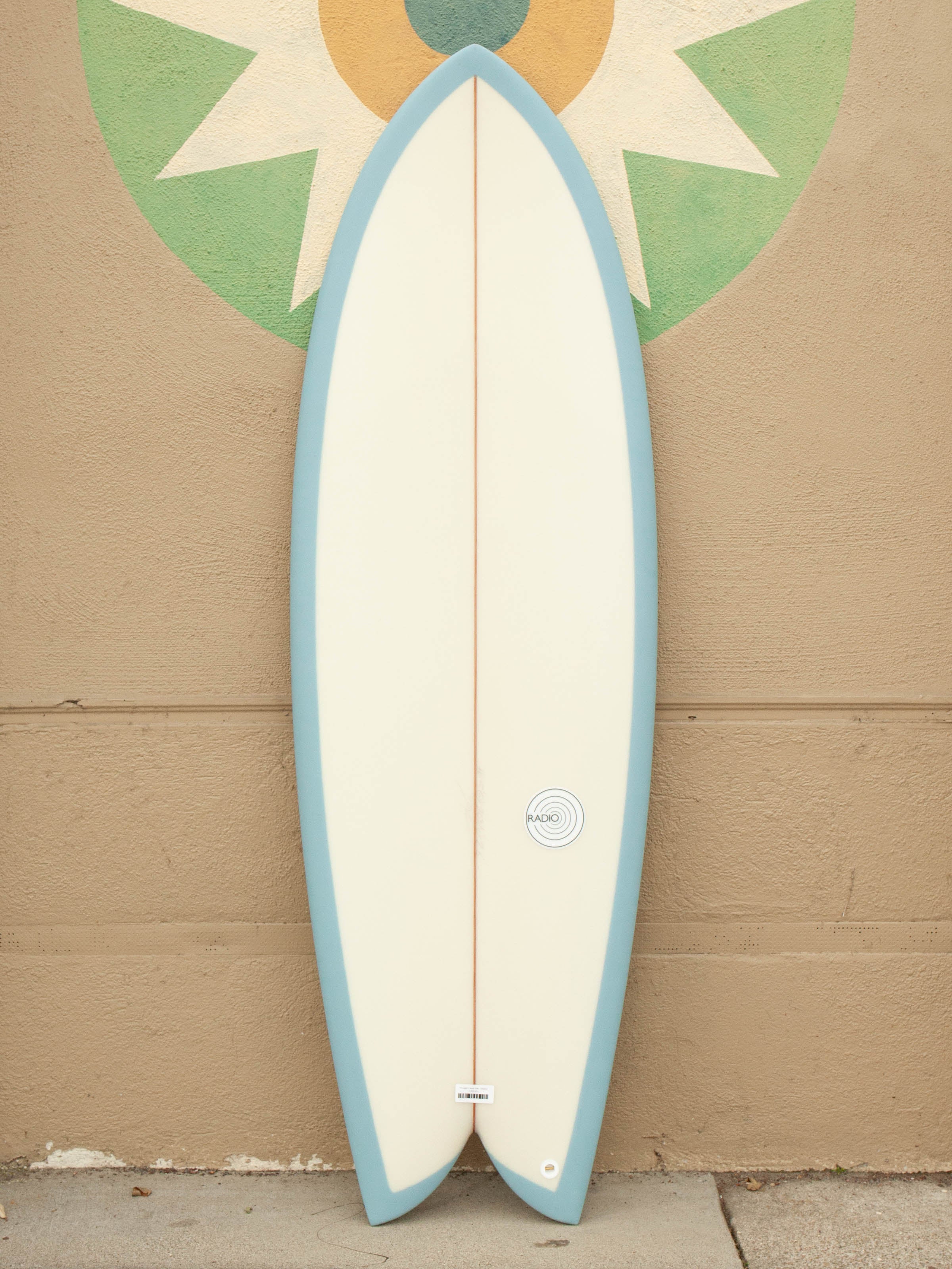 5'6 Radio Classic Fish - Dolphin - Mollusk Surf Shop