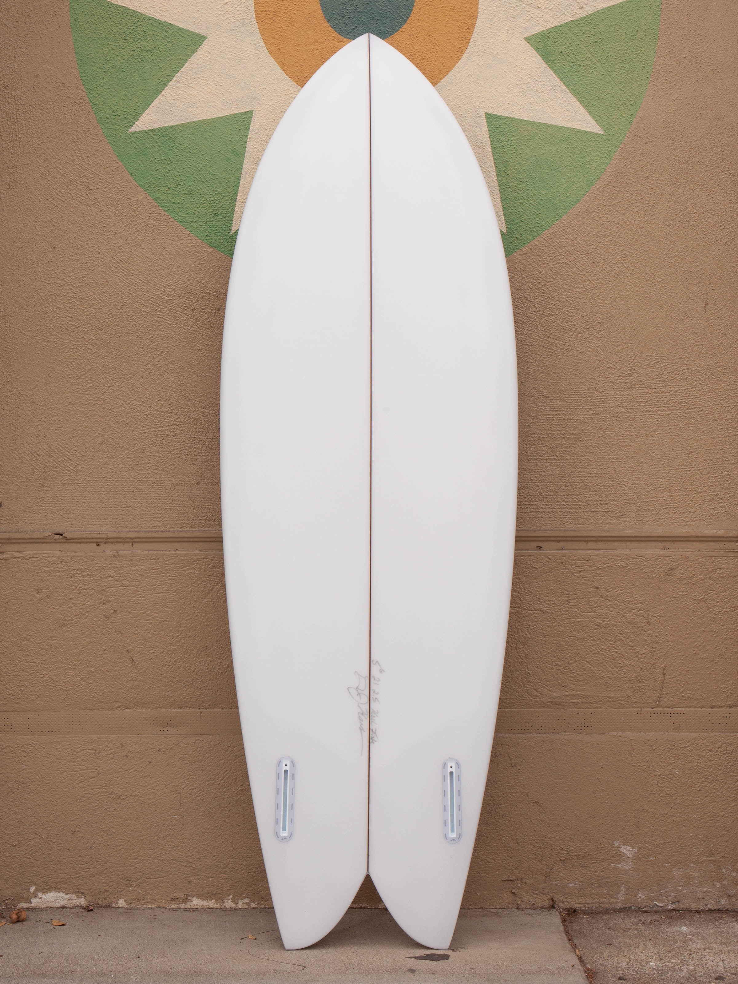 5'6 Rainbow Keel - Mollusk Surf Shop