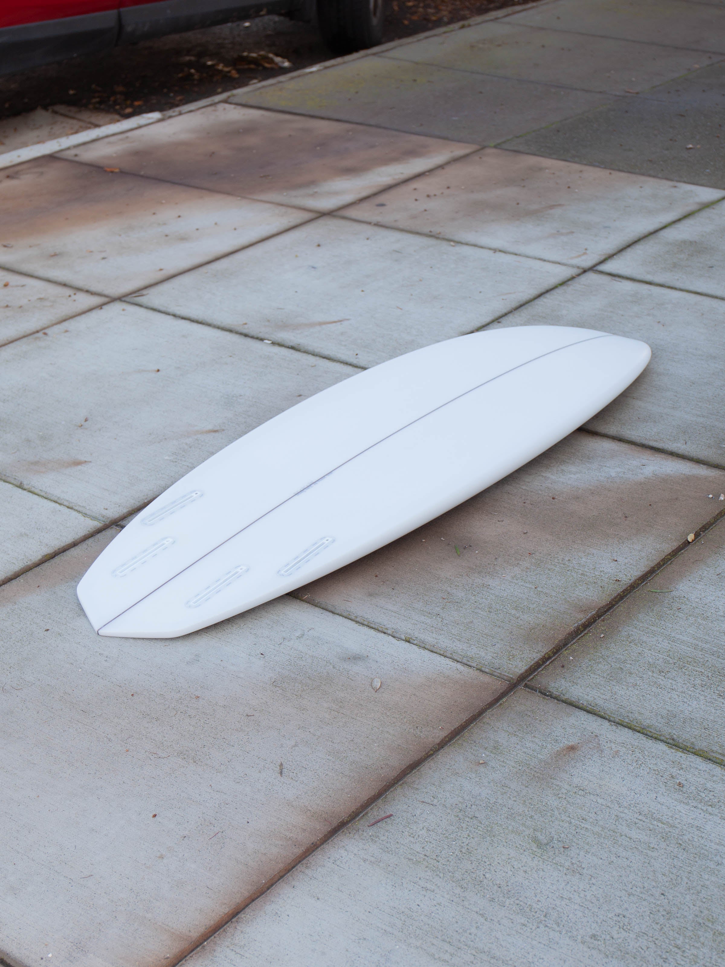5'6 Simon Shapes Diamond Tail Quad - Mollusk Surf Shop