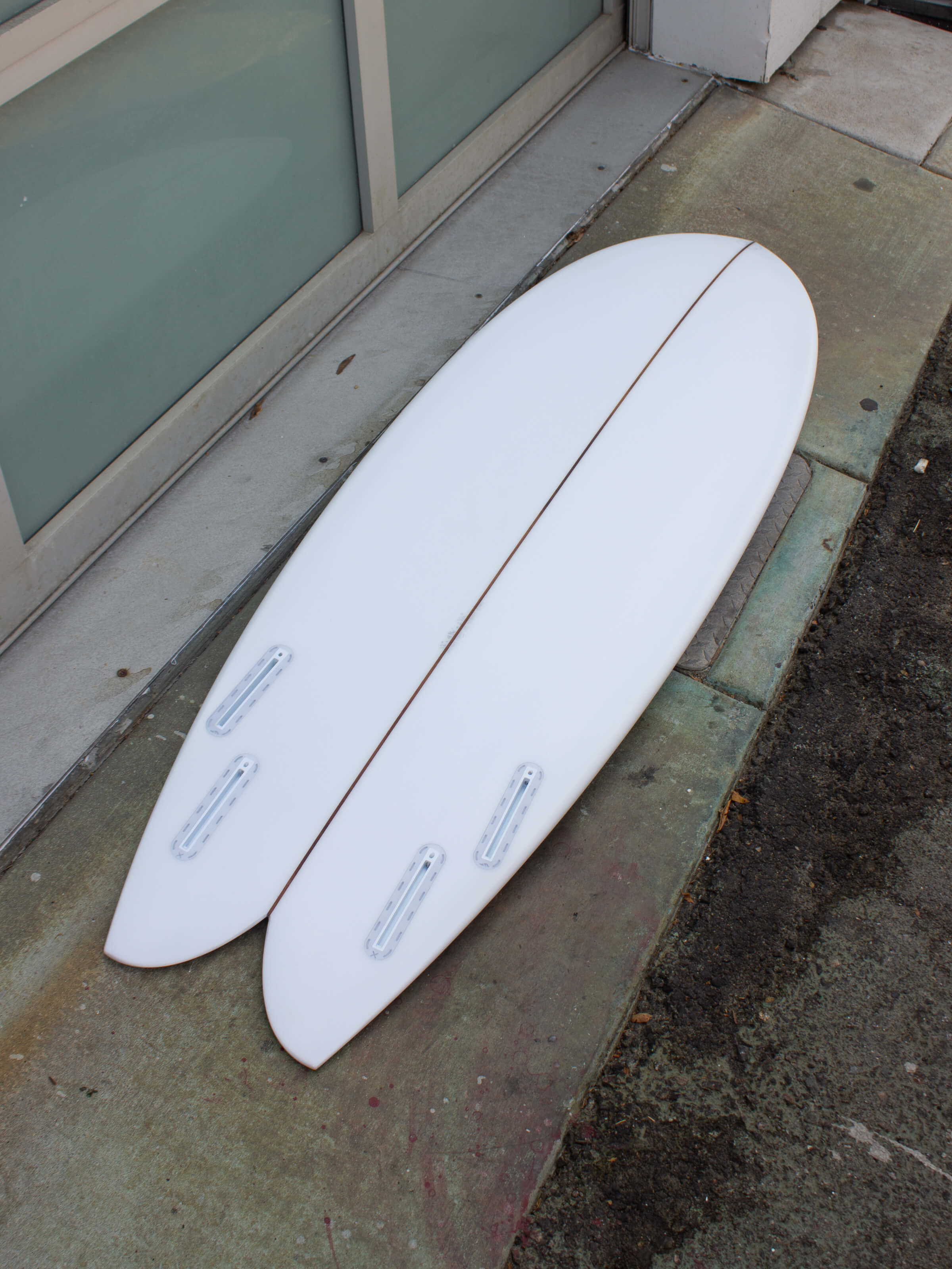 5'6 Simon Shapes Fish - Mollusk Surf Shop - description