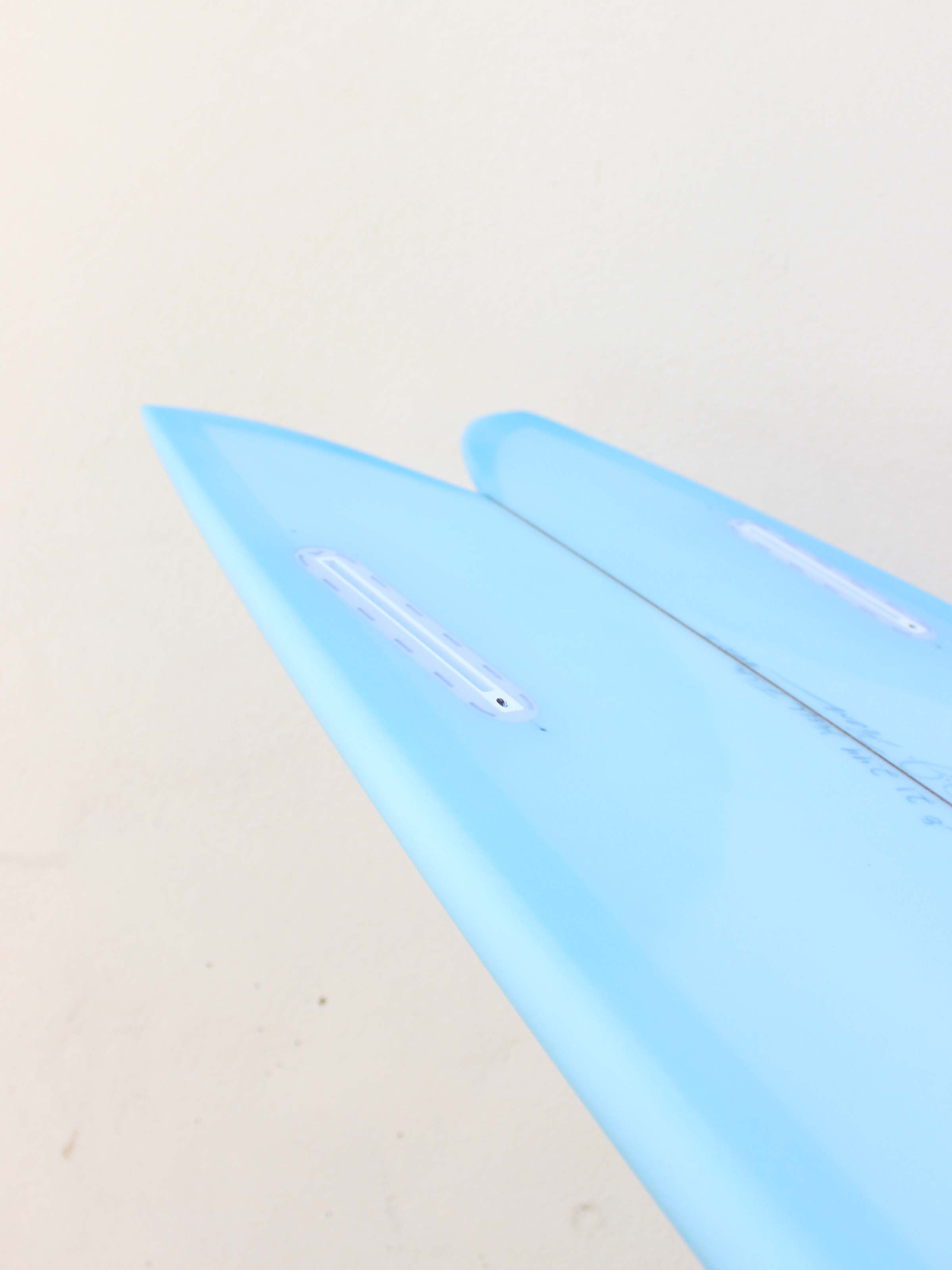 5'8 Rainbow Keel - Mollusk Surf Shop - description