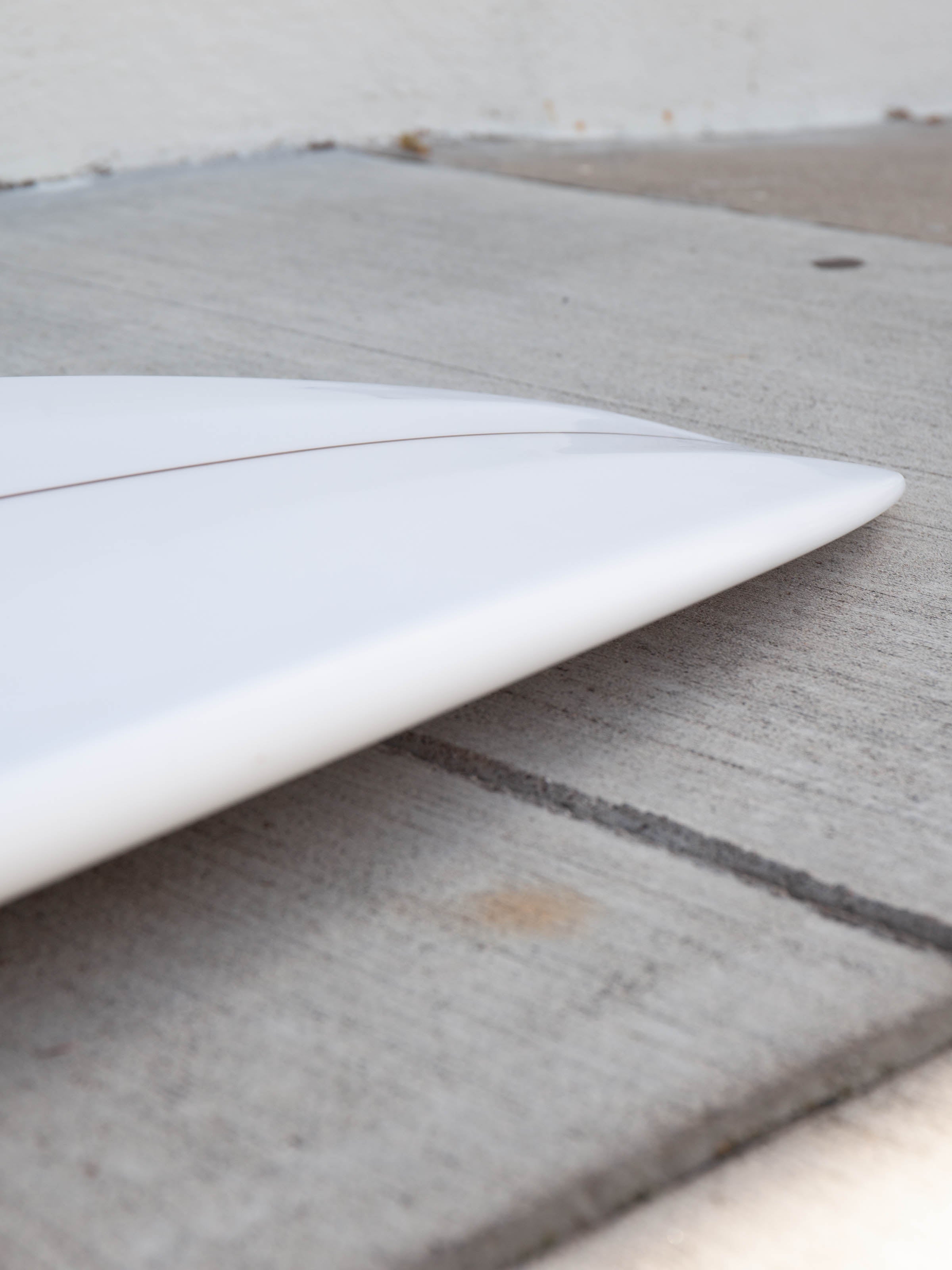 5'9 Simon Shapes Diamond Tail Quad - Mollusk Surf Shop