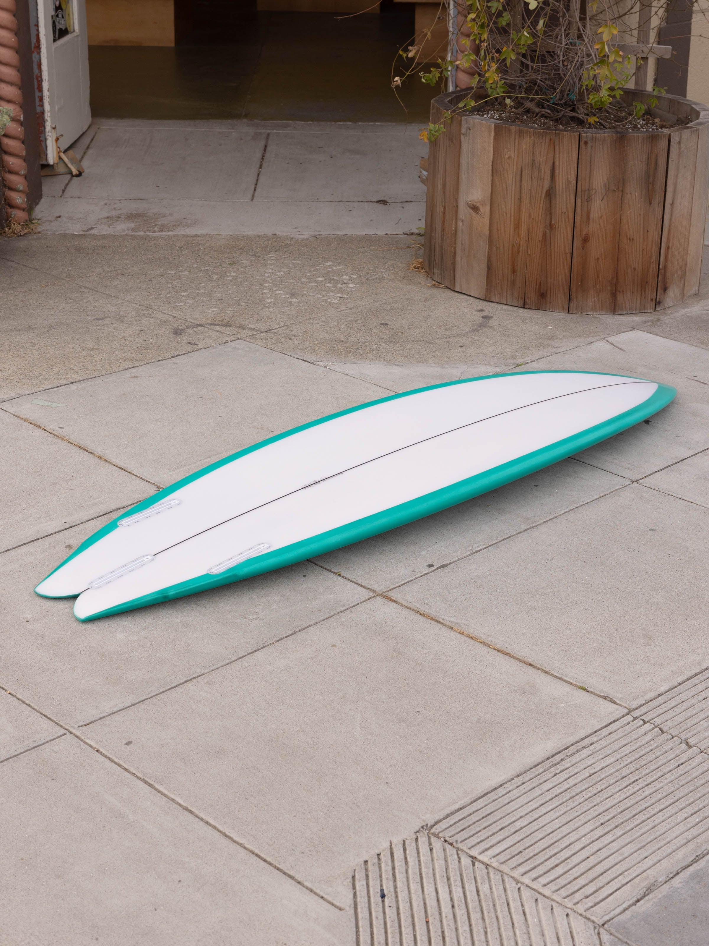 6'0 Simon Shapes Twin + 1 - Mollusk Surf Shop