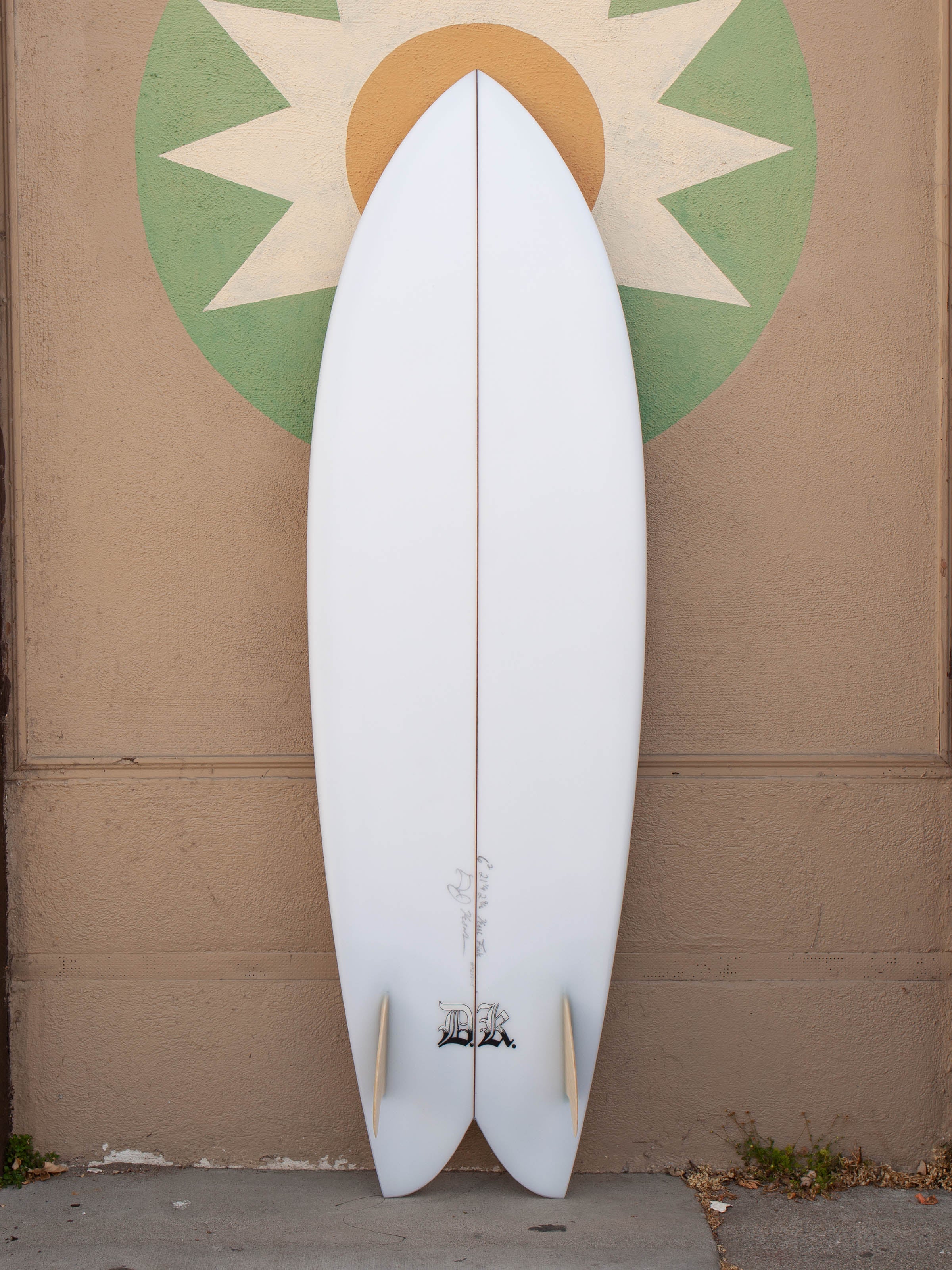 6'2 Rainbow Keel - Mollusk Surf Shop