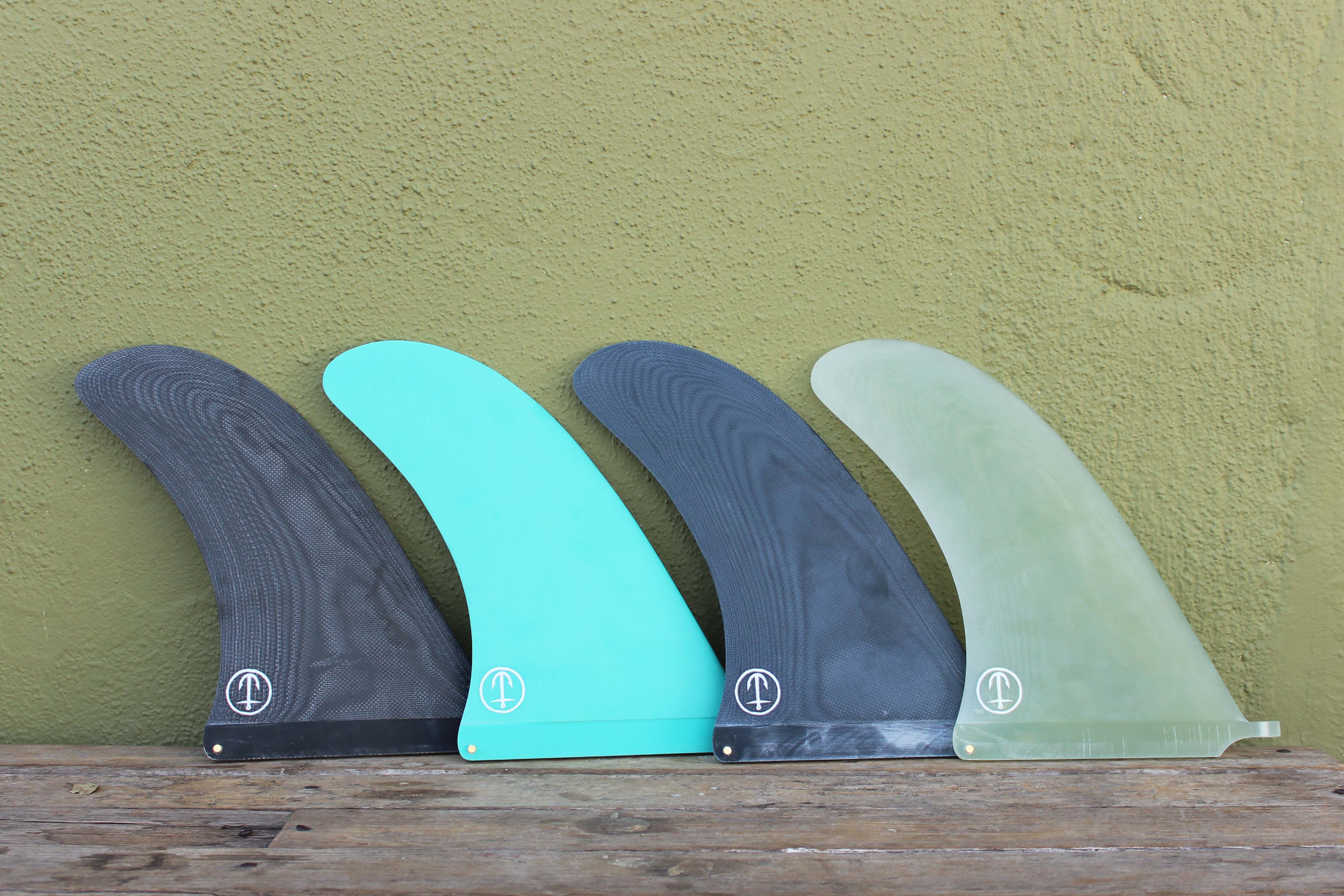 Captain Fin Pivot 10" - Black - Mollusk Surf Shop