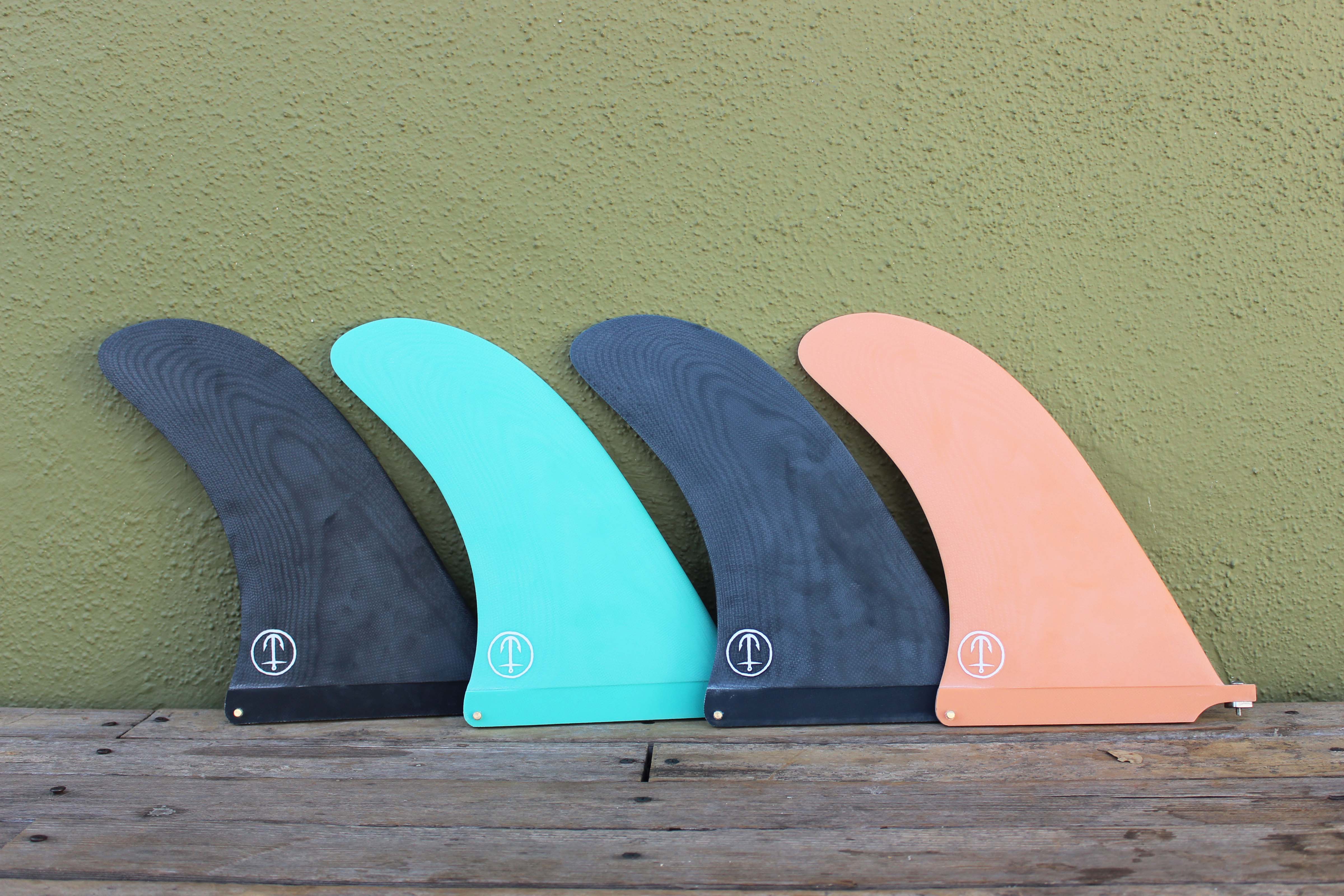 Captain Fin Pivot 9.5" - Salmon - Mollusk Surf Shop
