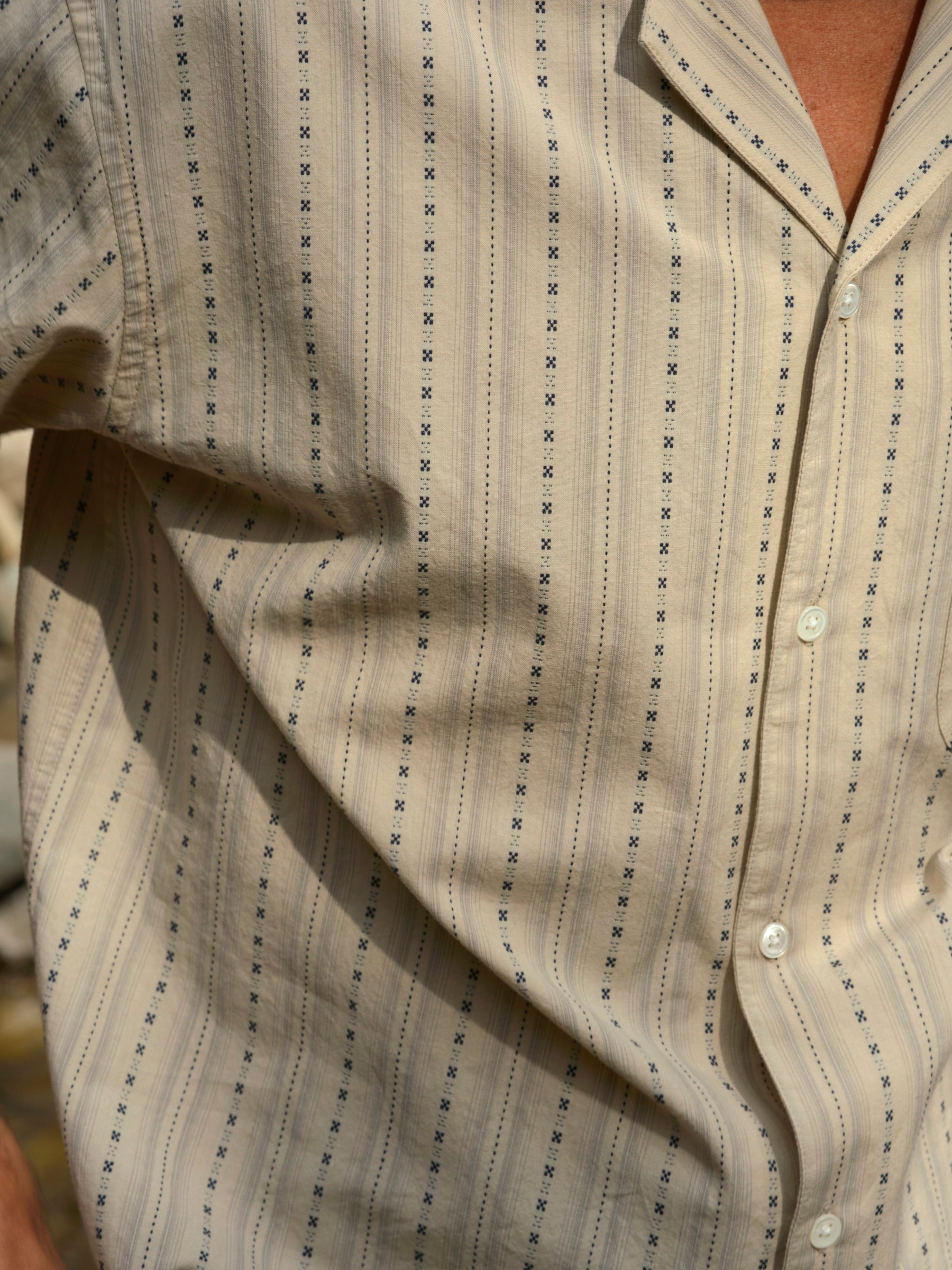 Cosmo Shirt - S - Mollusk Surf Shop