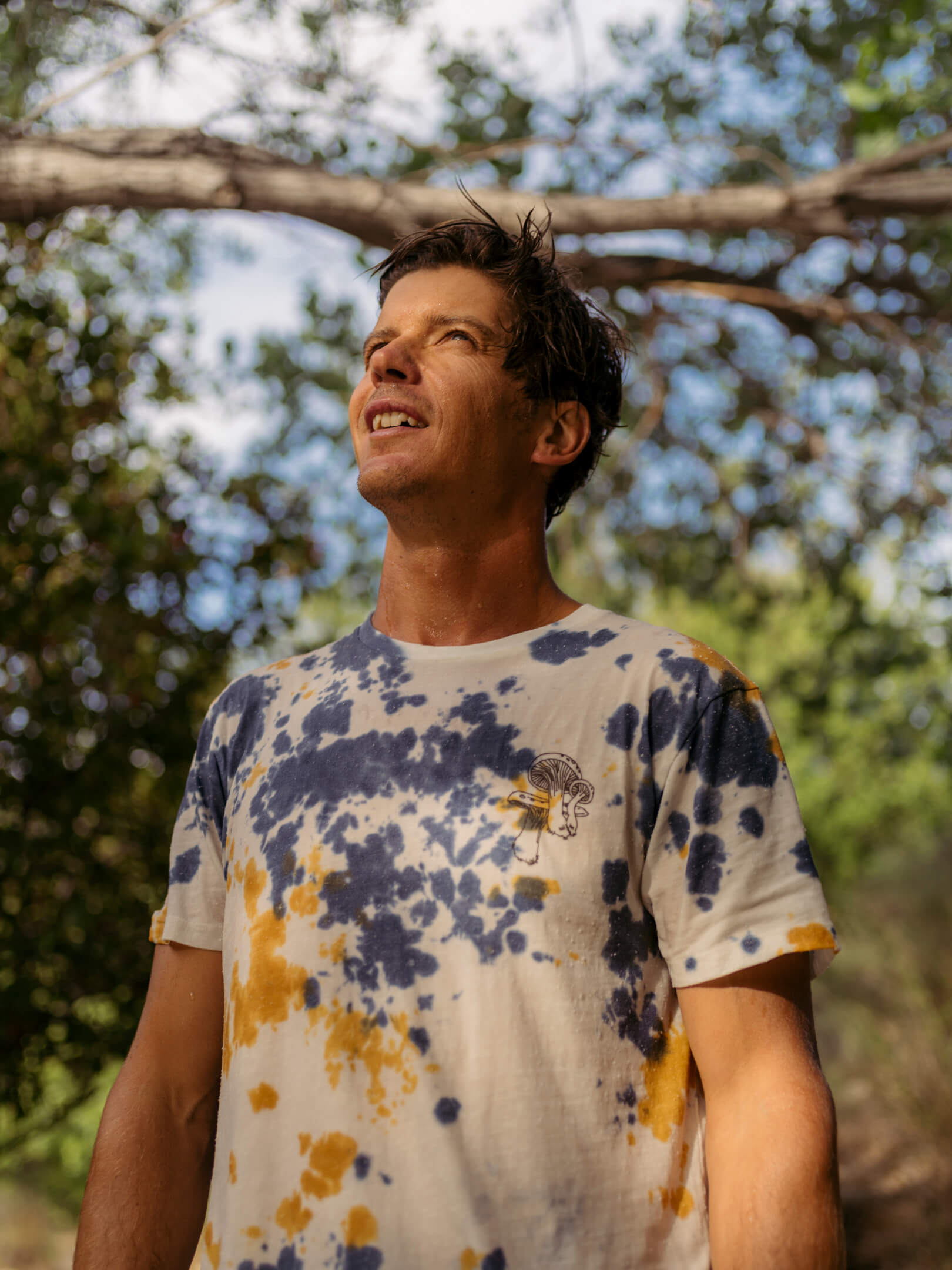 Field Guide Tee - S - Mollusk Surf Shop