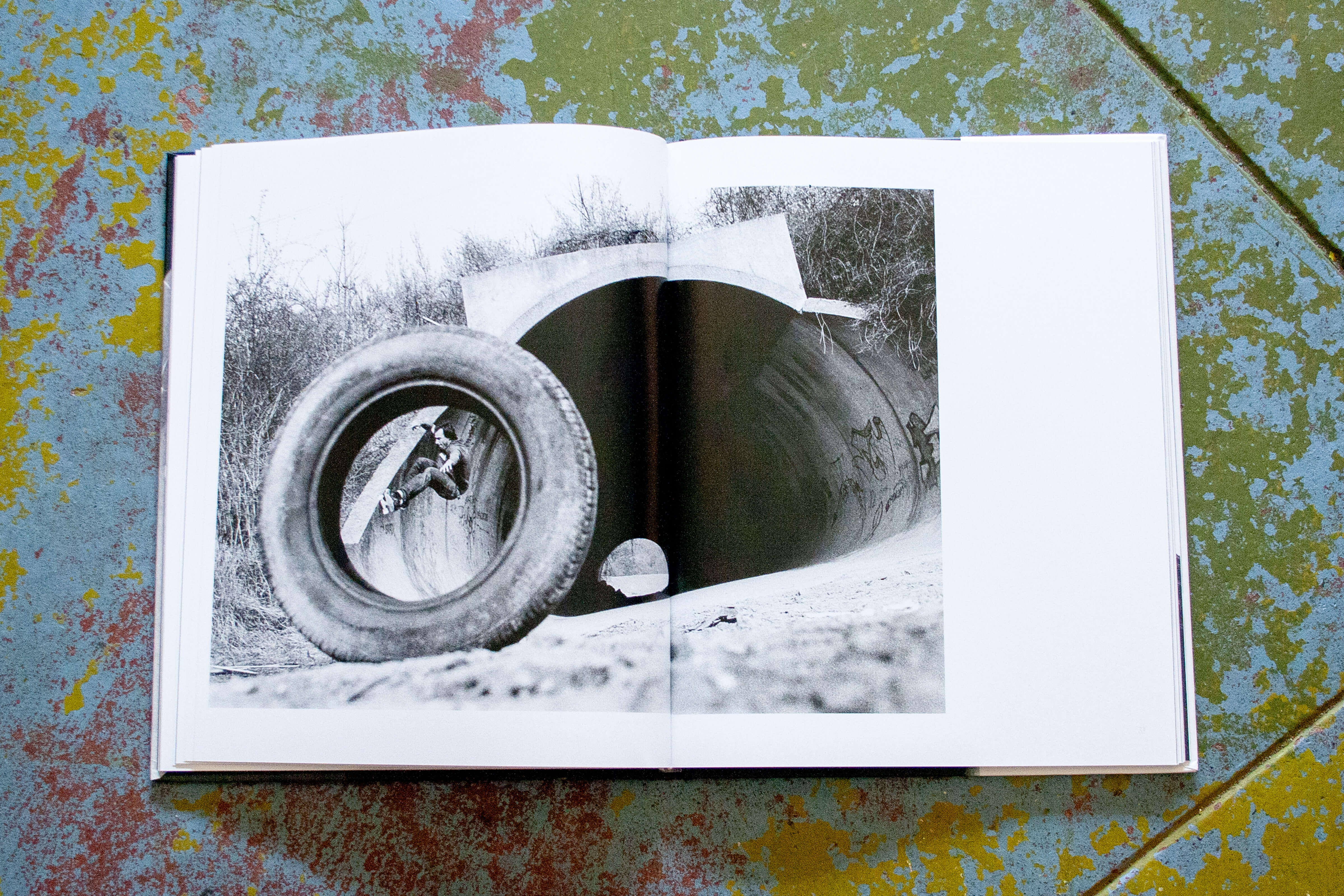 Fred Mortagne - Attraper Au Vol - Mollusk Surf Shop