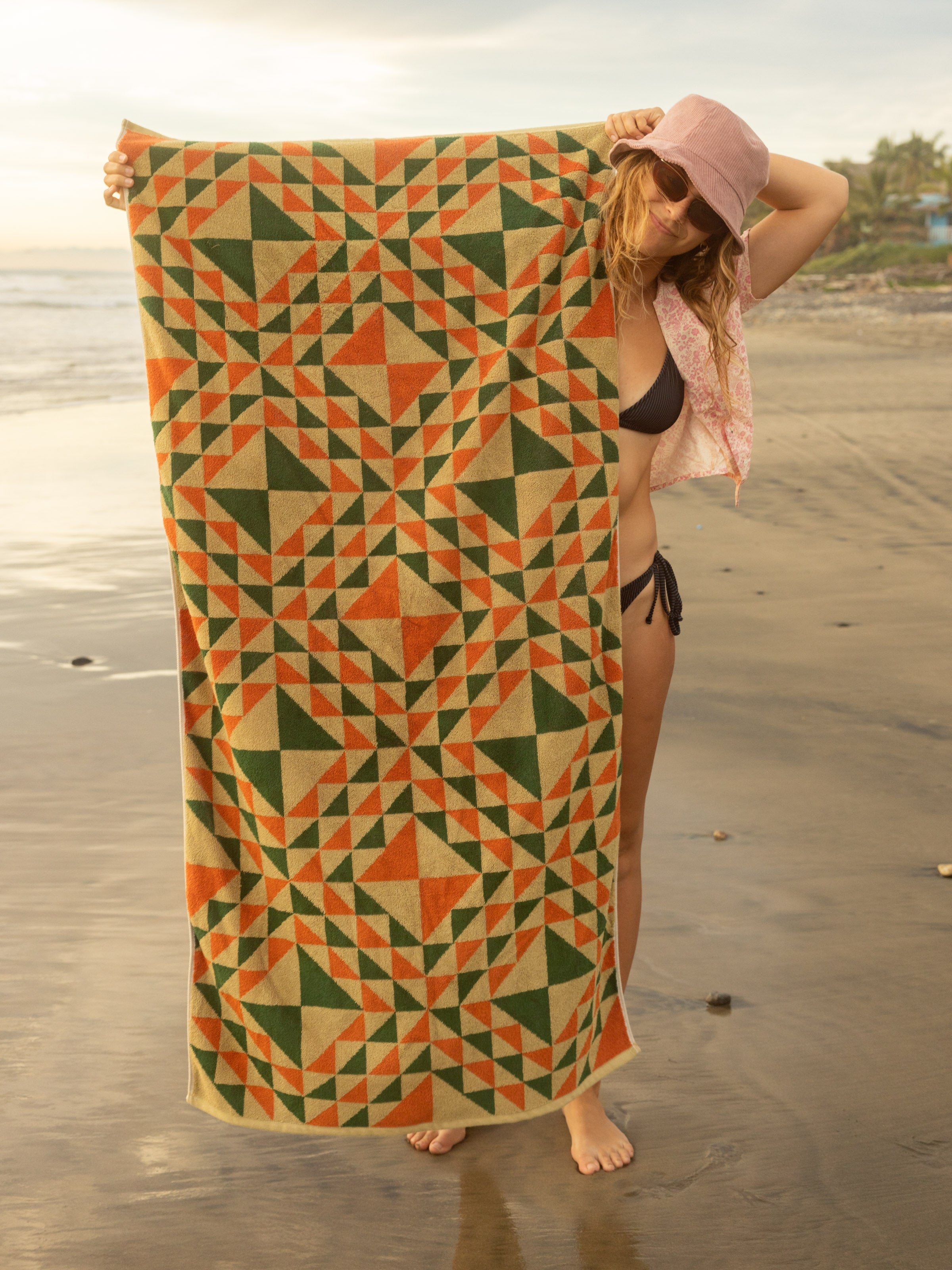 Graphis Towel - OS - Mollusk Surf Shop
