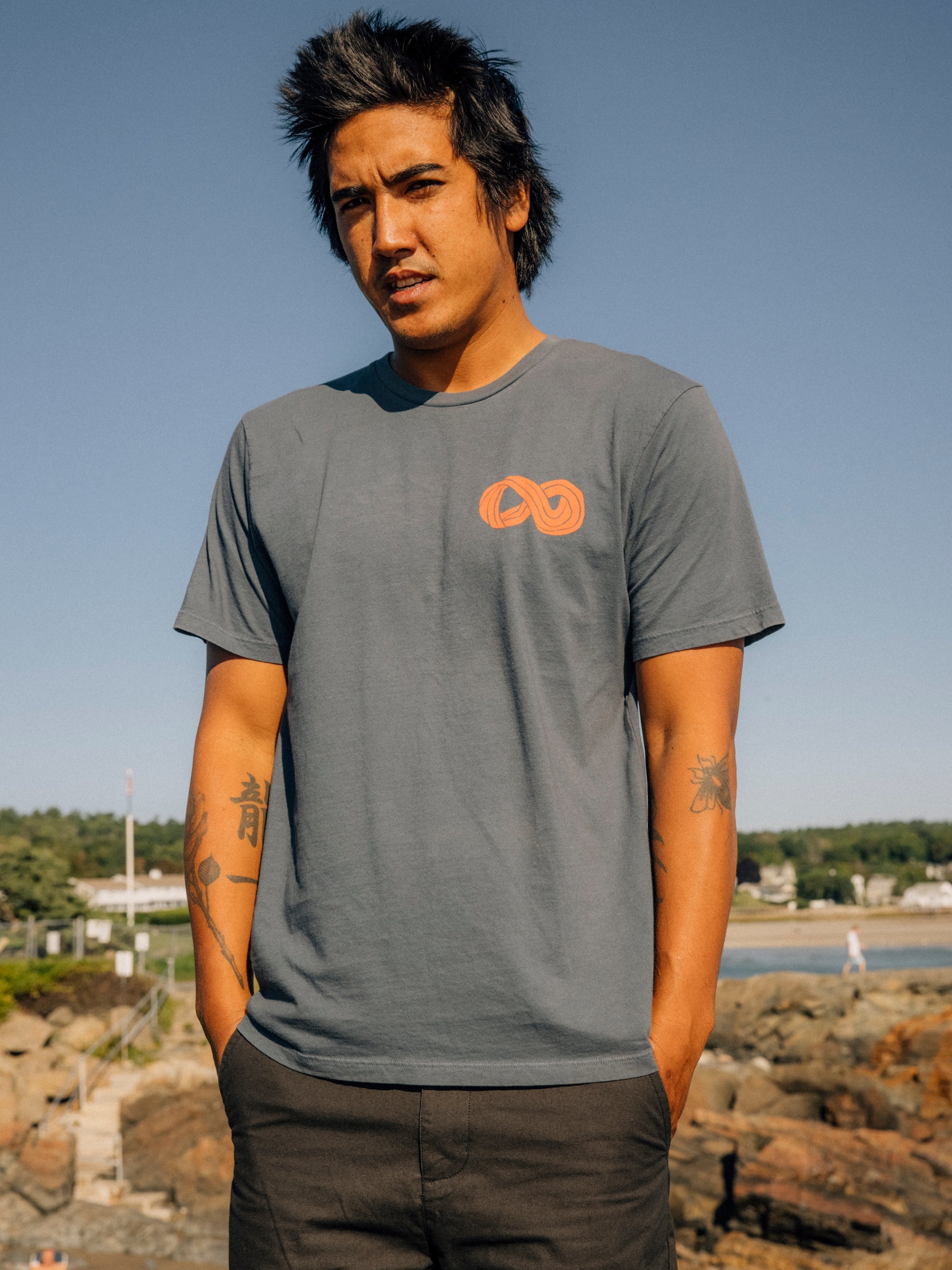 Infinity Wind Tee - S - Mollusk Surf Shop