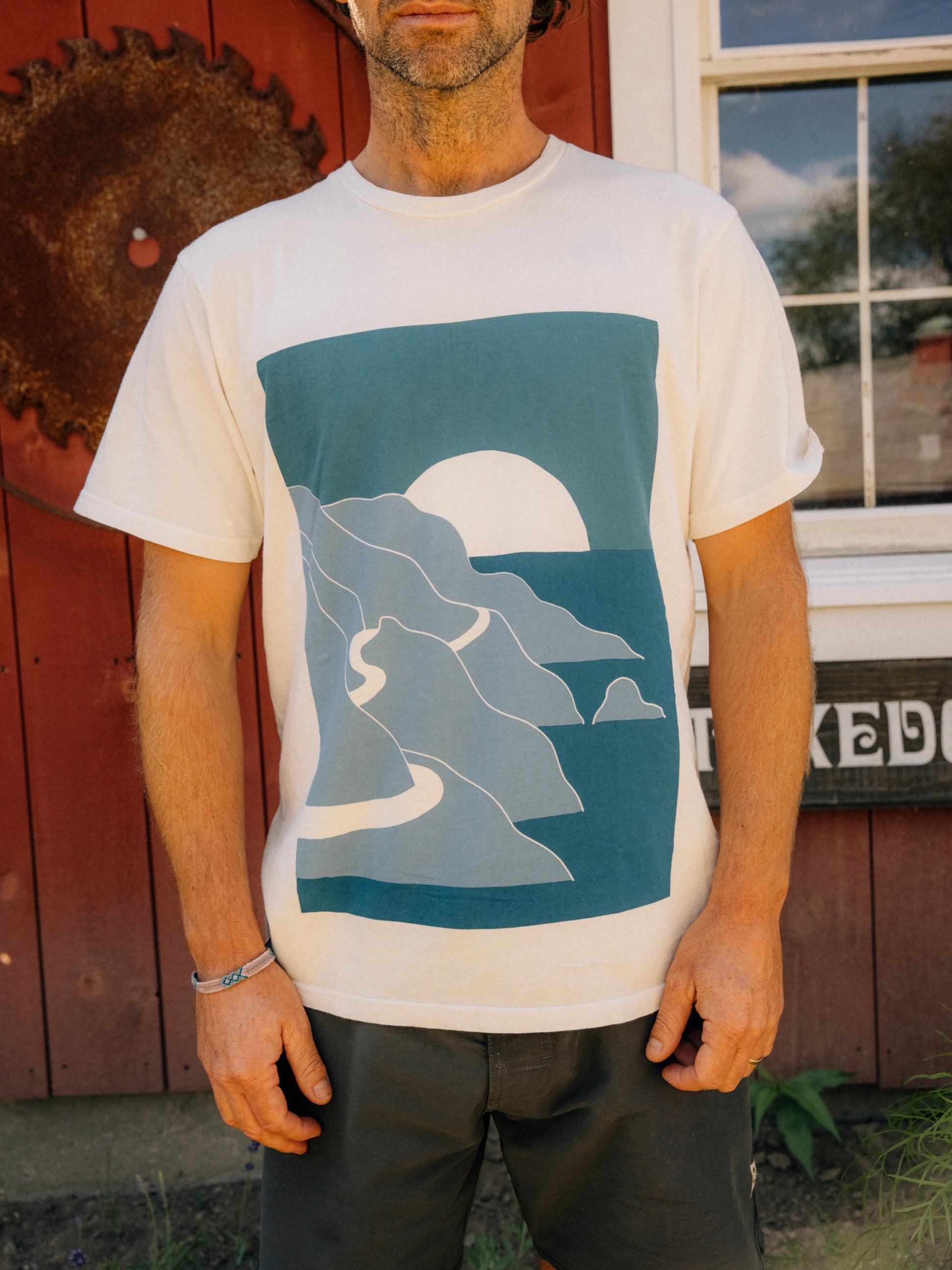 Jamboree Tee - S - Mollusk Surf Shop