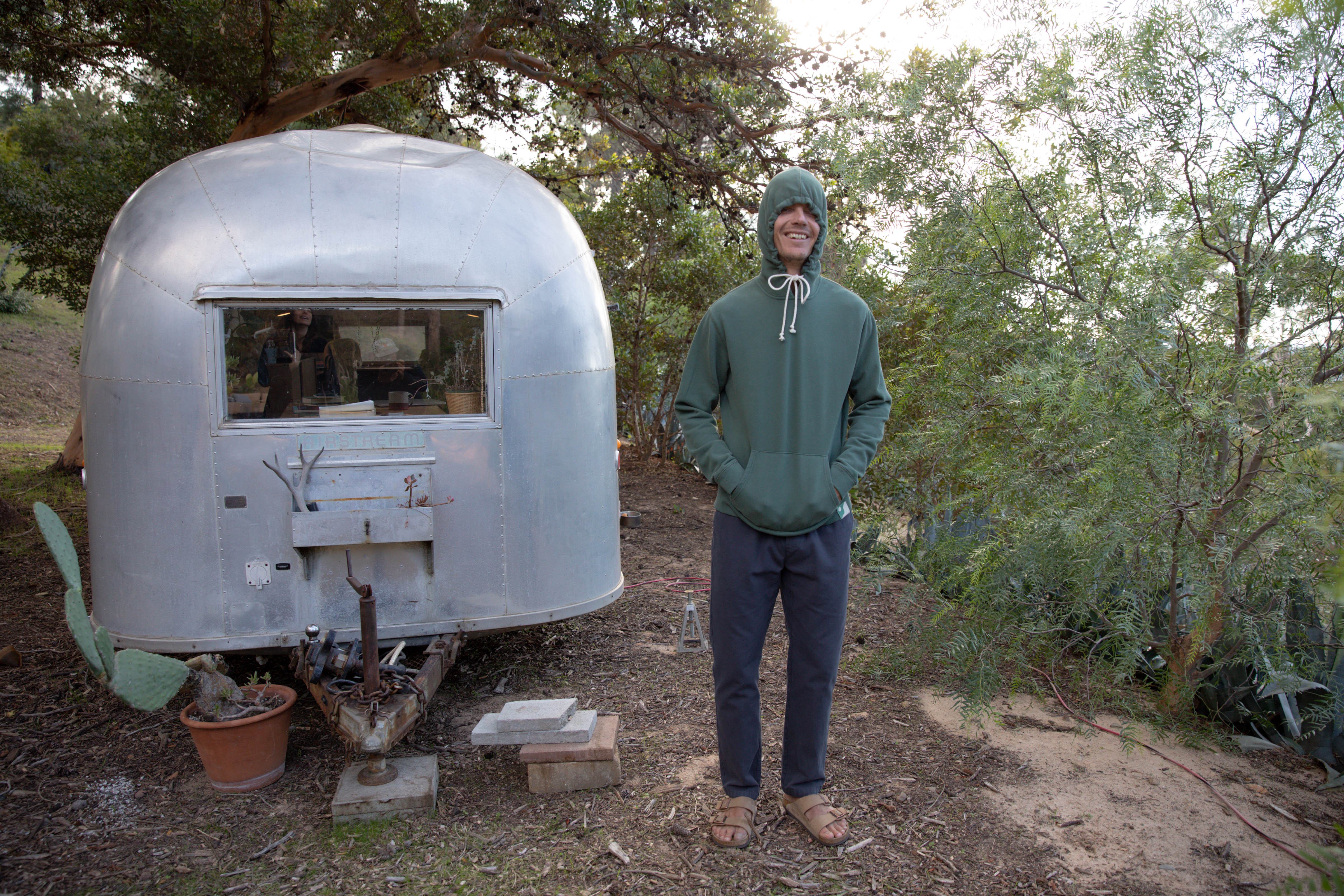Max Pullover - S - Mollusk Surf Shop