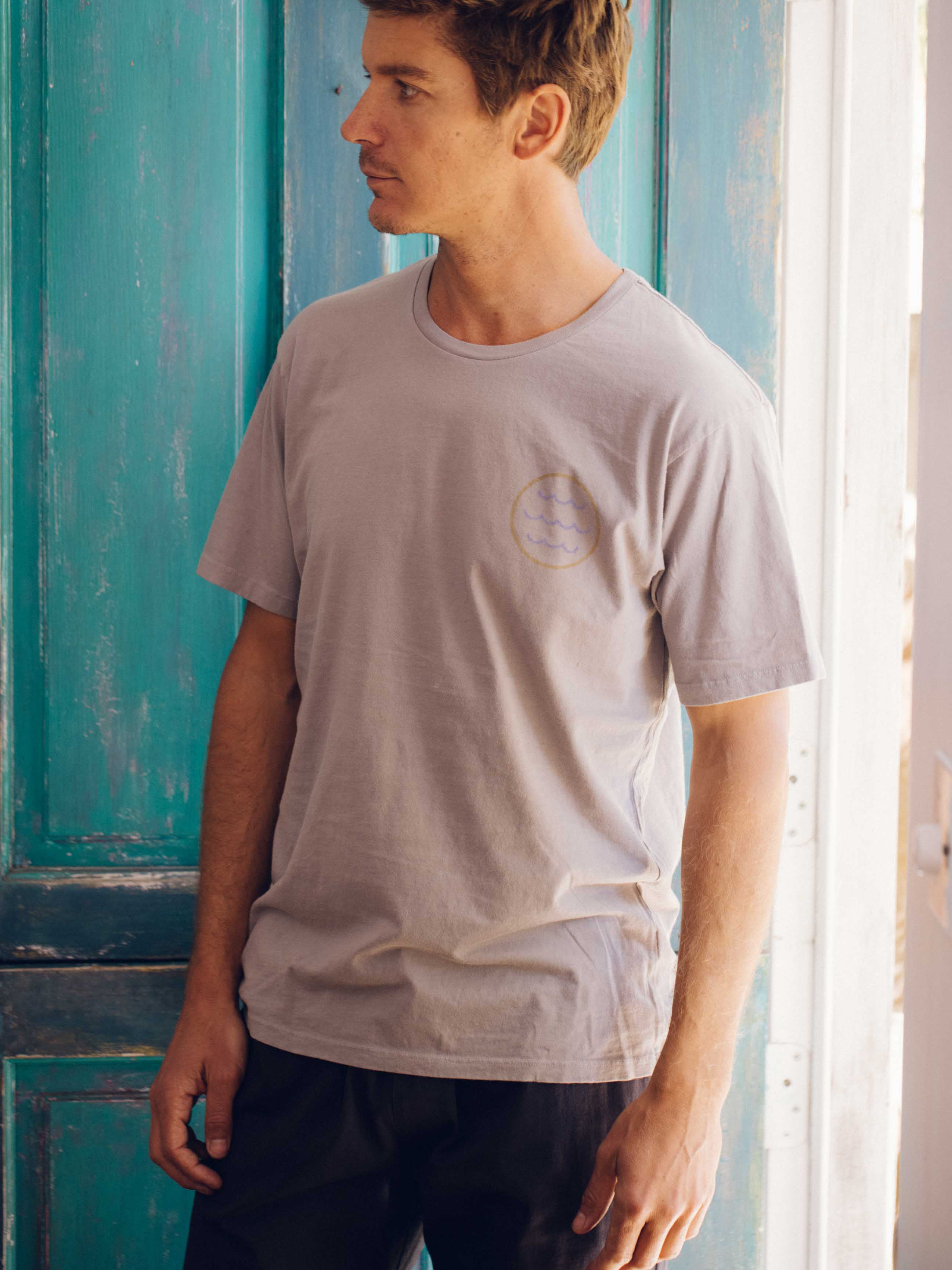Nighttide Tee - S - Mollusk Surf Shop