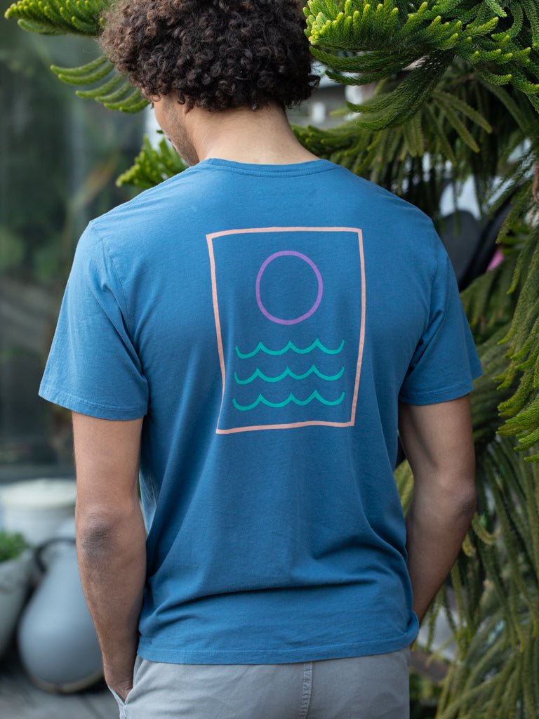 Nighttide Tee - S - Mollusk Surf Shop - description
