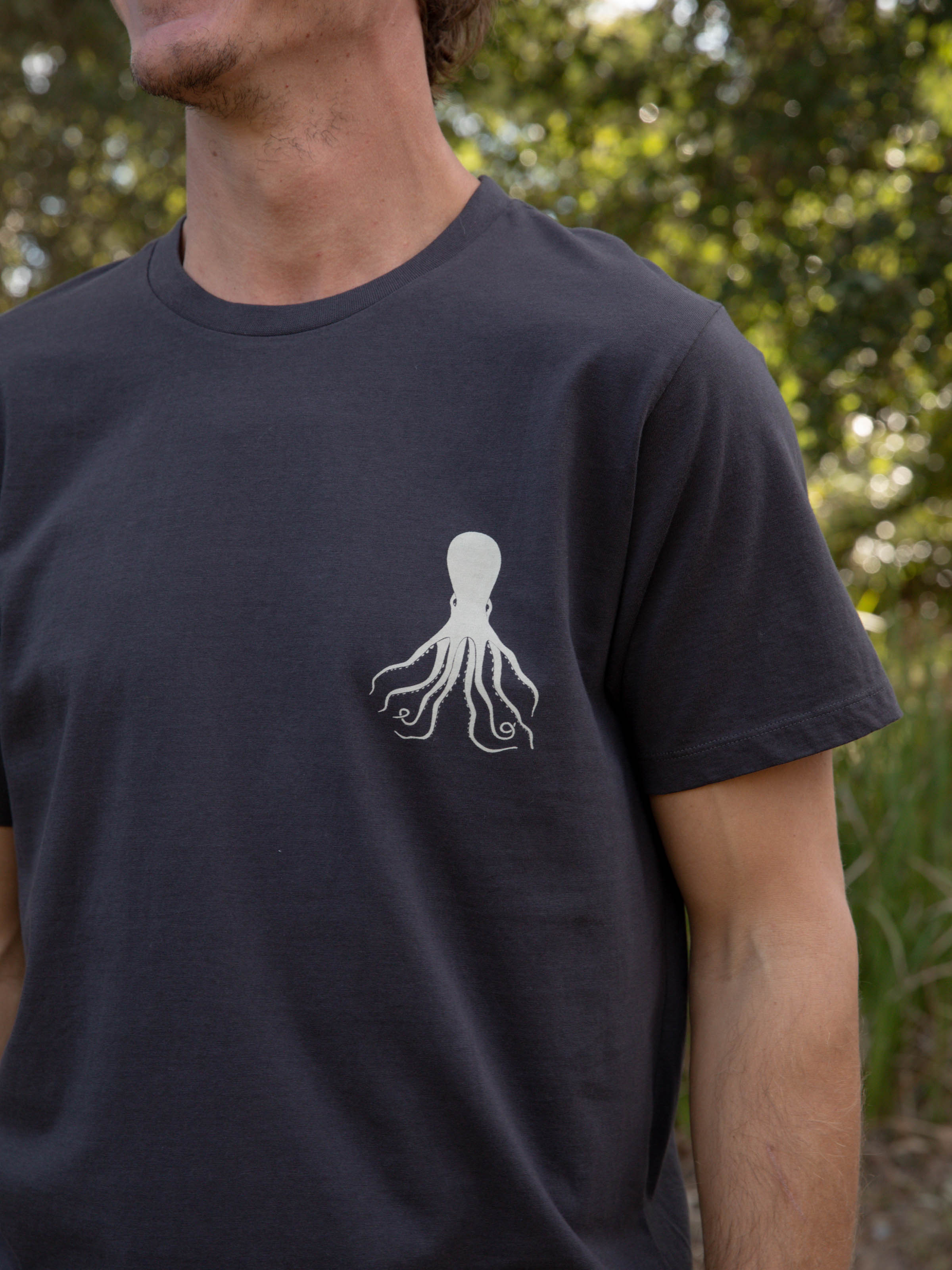 Octo Tee - S - Mollusk Surf Shop