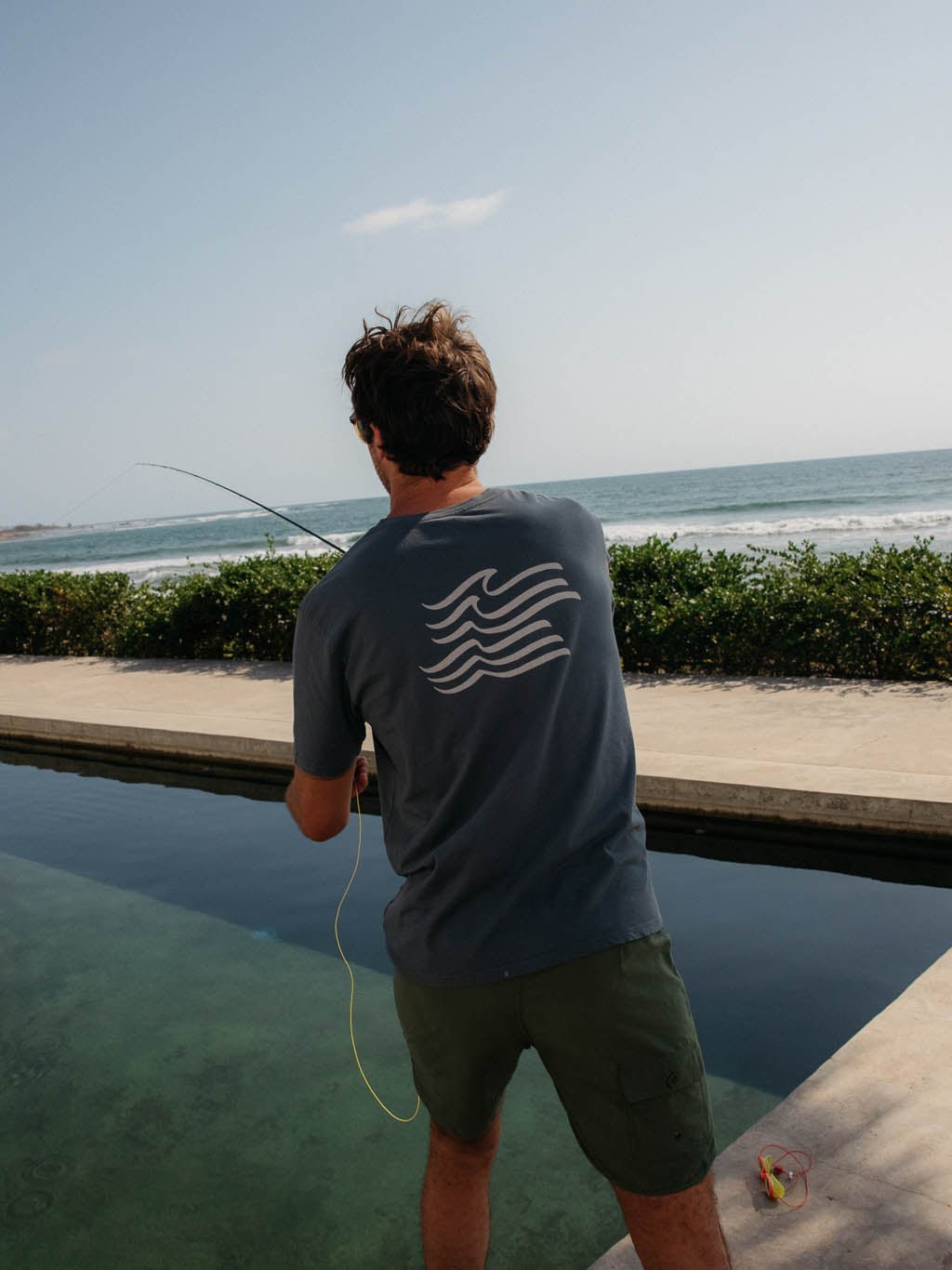 Olas Tee - S - Mollusk Surf Shop