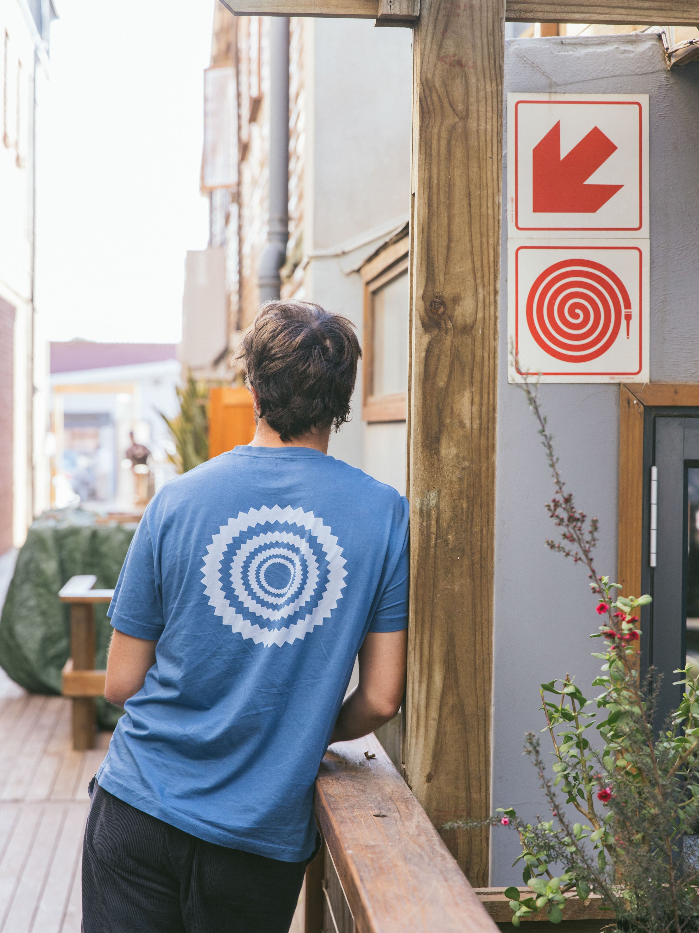 Pure Energy Tee - S - Mollusk Surf Shop