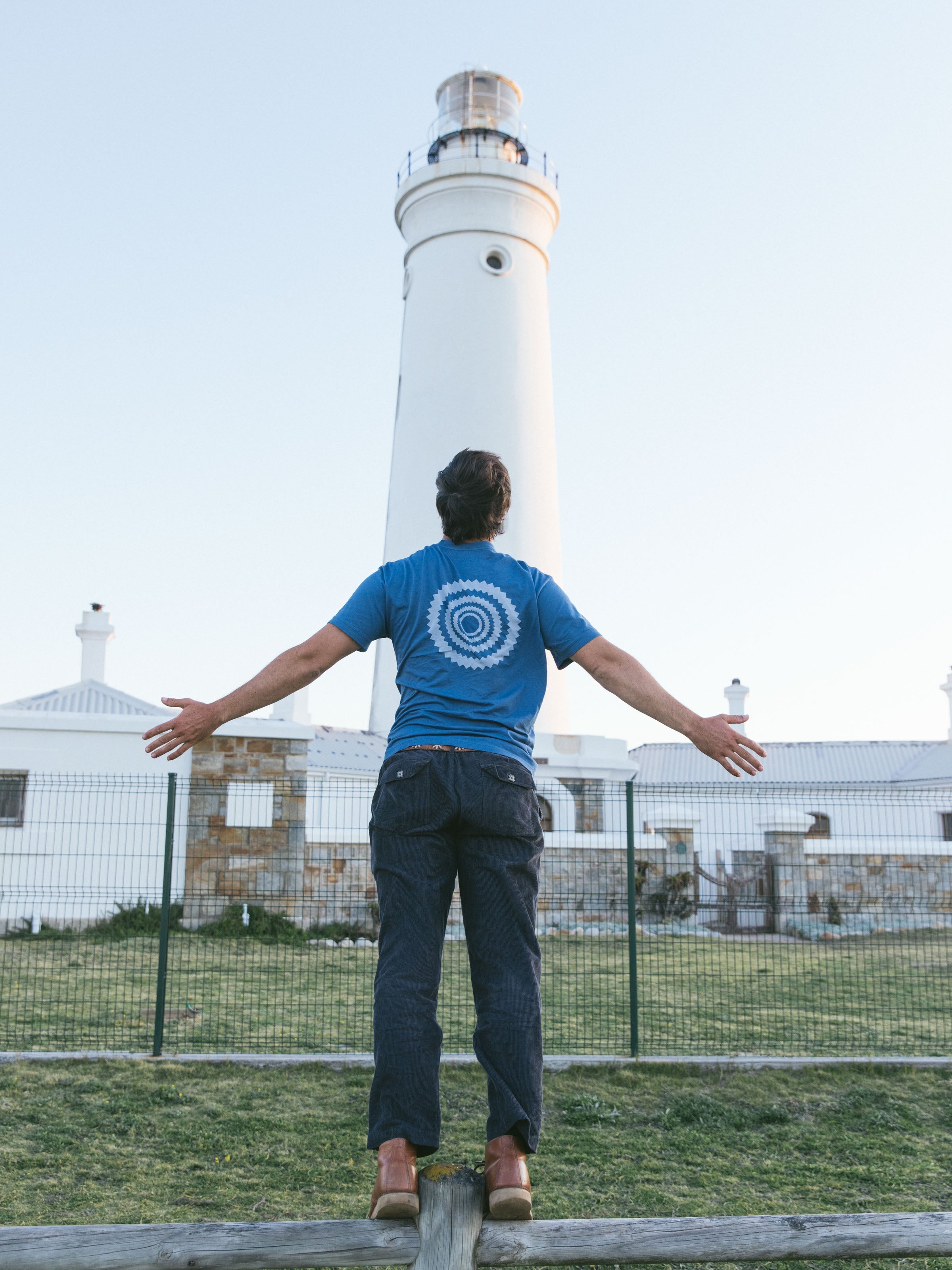 Pure Energy Tee - S - Mollusk Surf Shop
