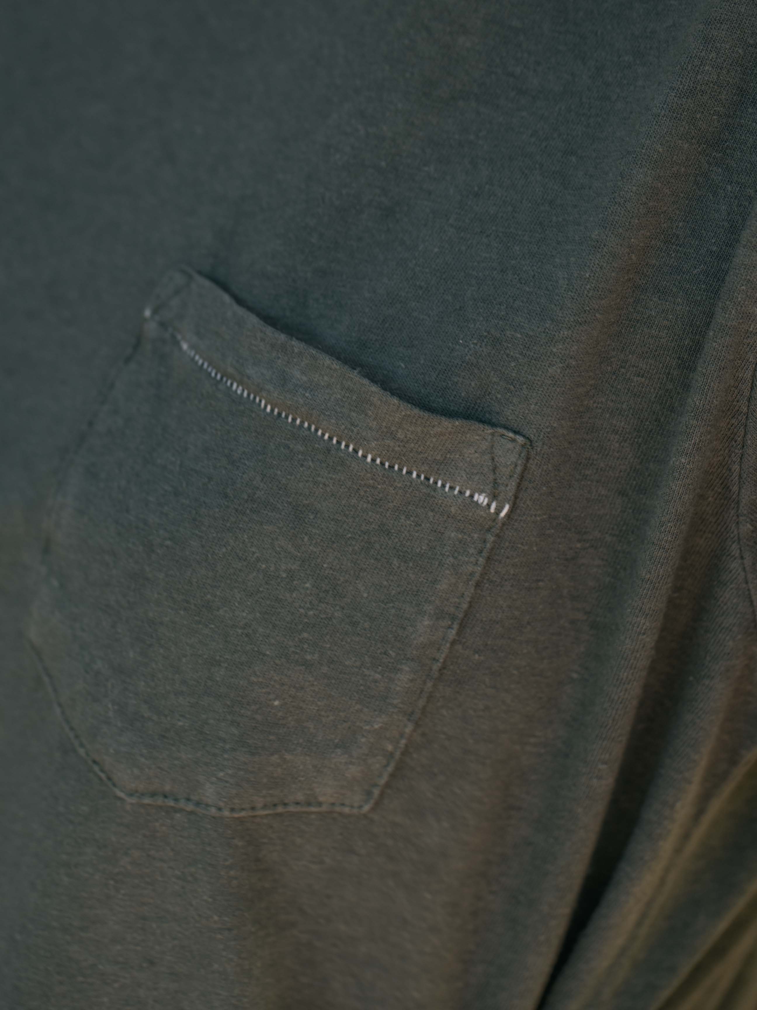 Q Pocket Tee - XS - Mollusk Surf Shop