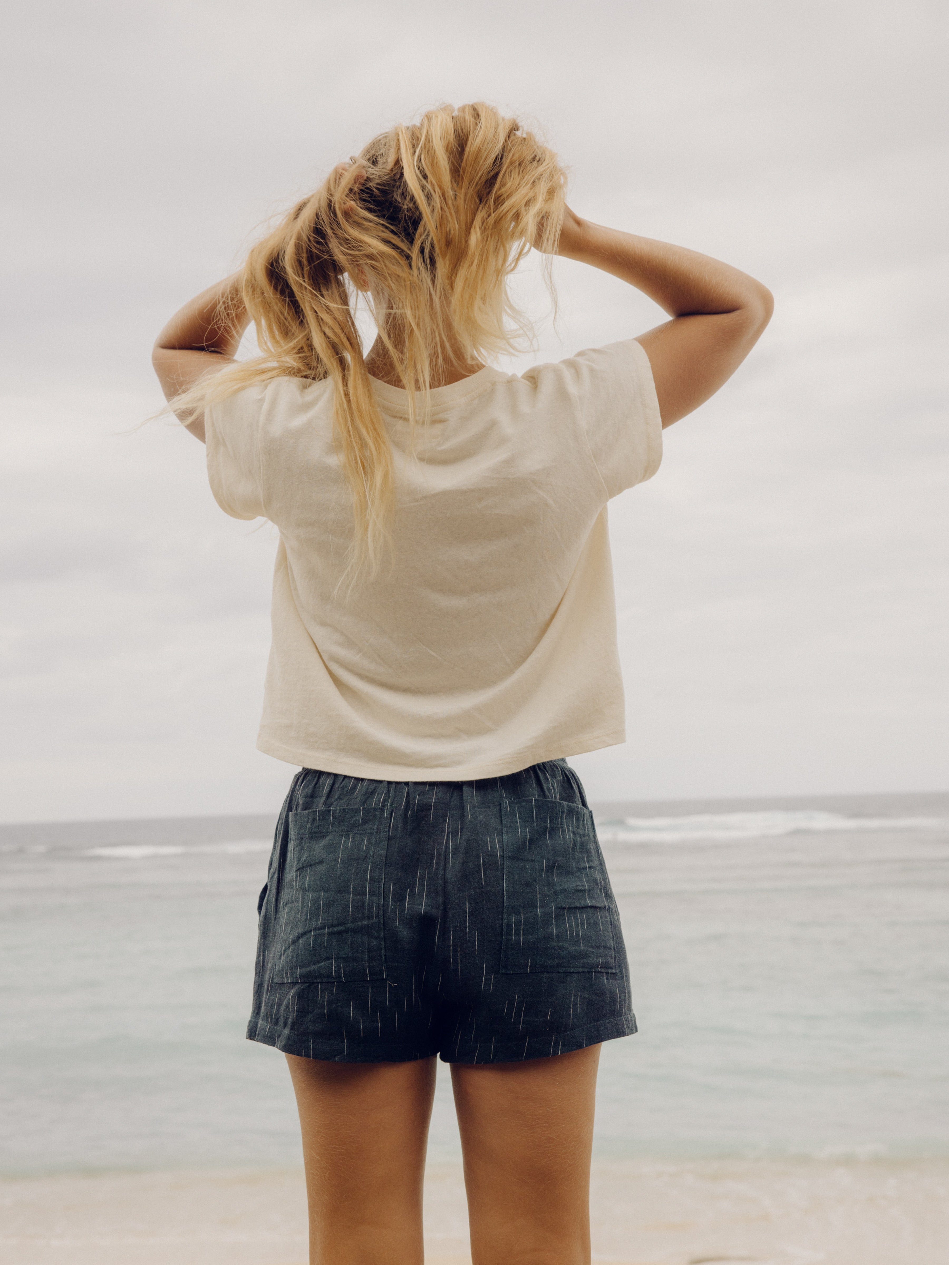 Q Tee - XS - Mollusk Surf Shop