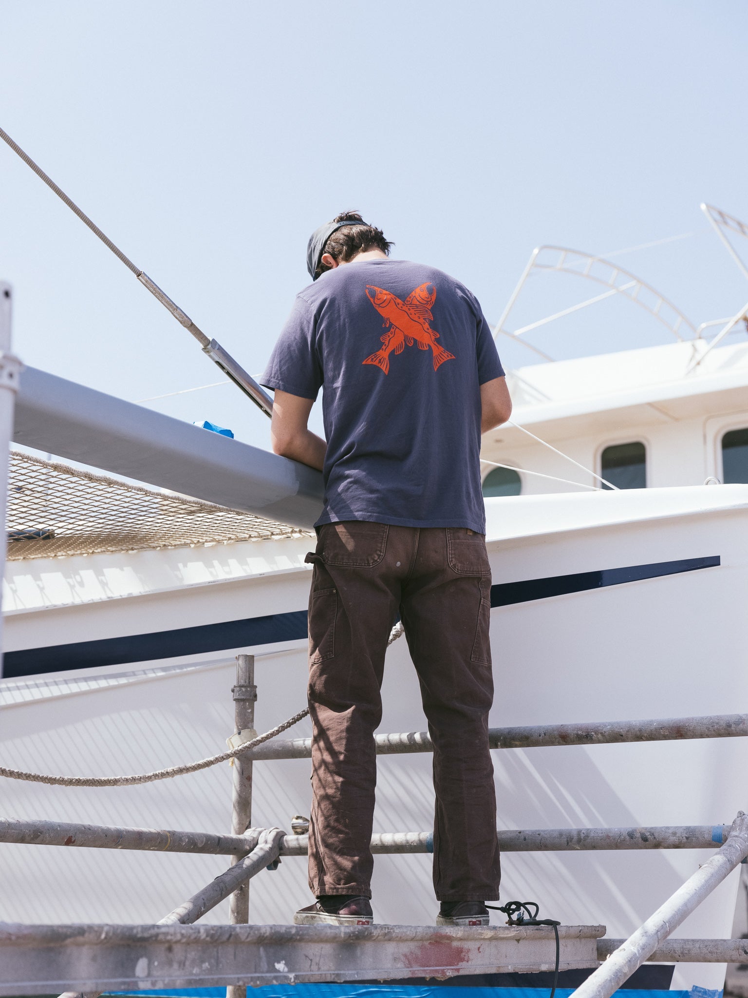Salmon Crossing Tee - S - Mollusk Surf Shop
