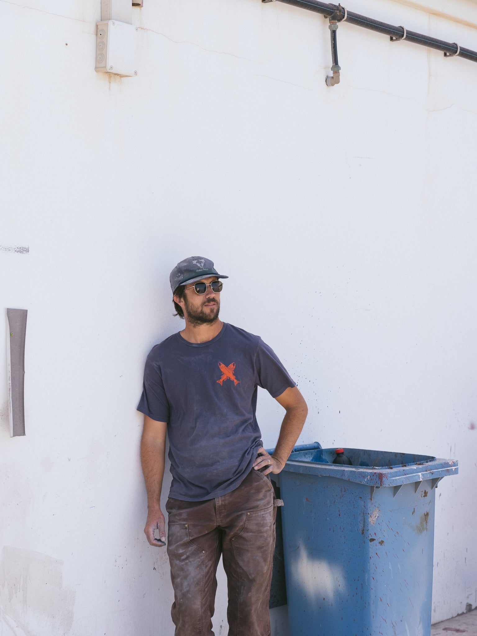 Salmon Crossing Tee - S - Mollusk Surf Shop