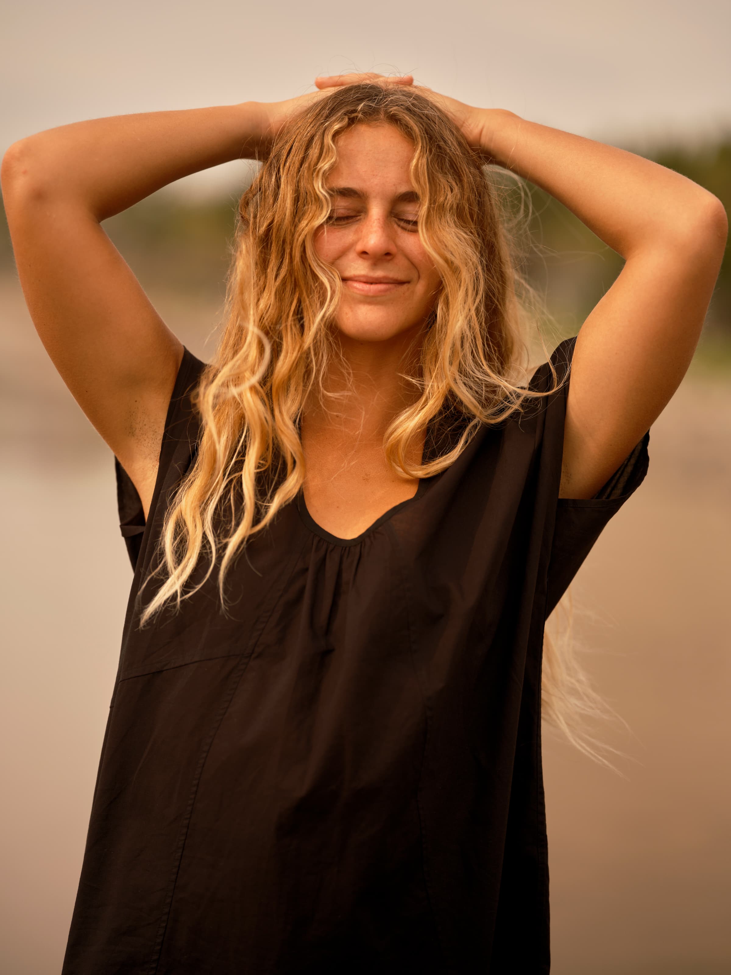 Sol Kaftan - S - Mollusk Surf Shop - description