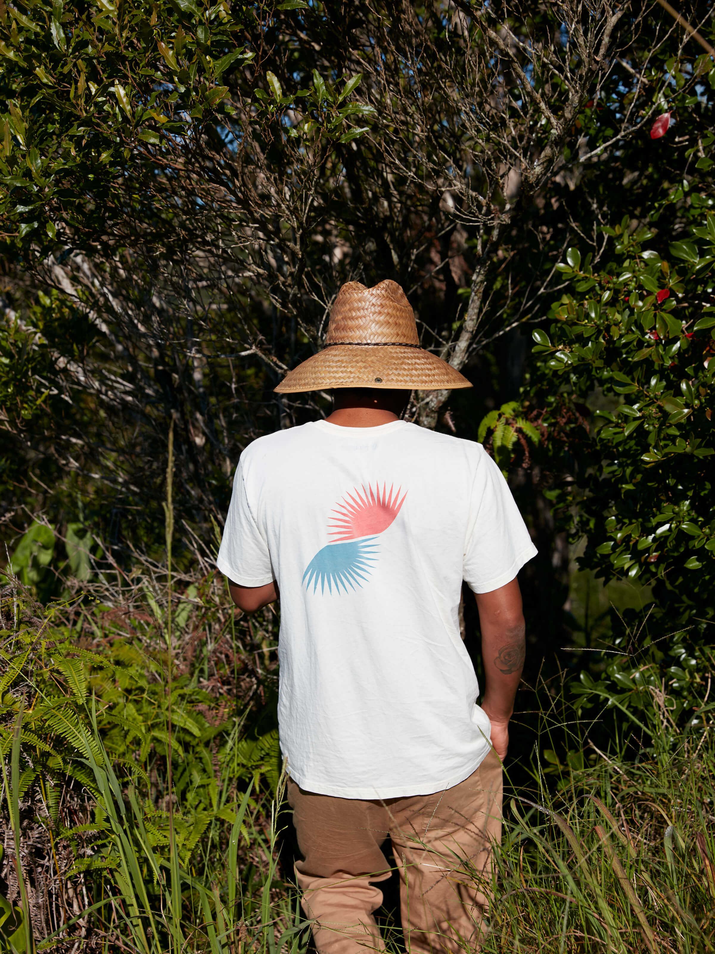 Split Sun Tee - S - Mollusk Surf Shop
