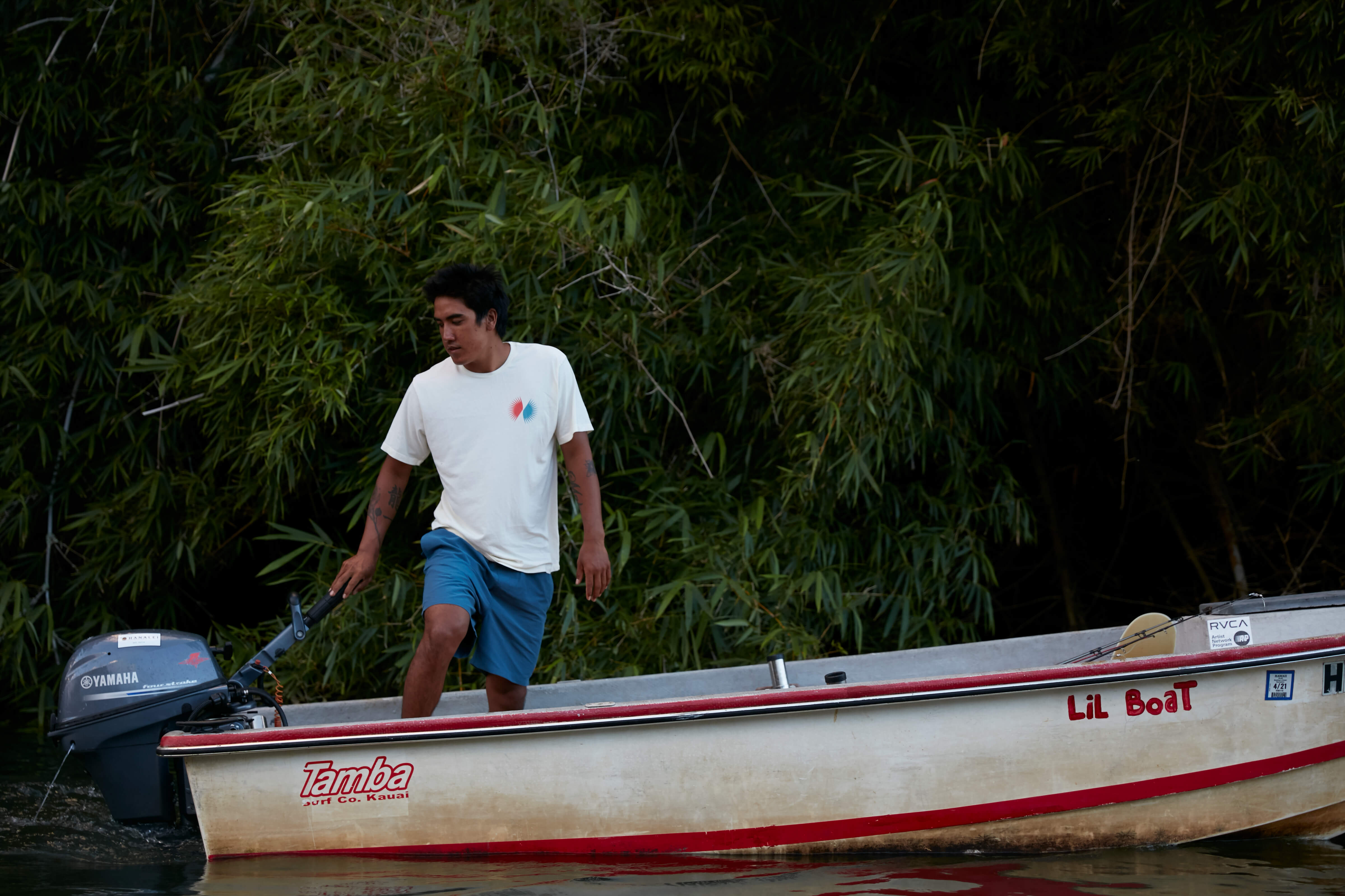 Split Sun Tee - S - Mollusk Surf Shop