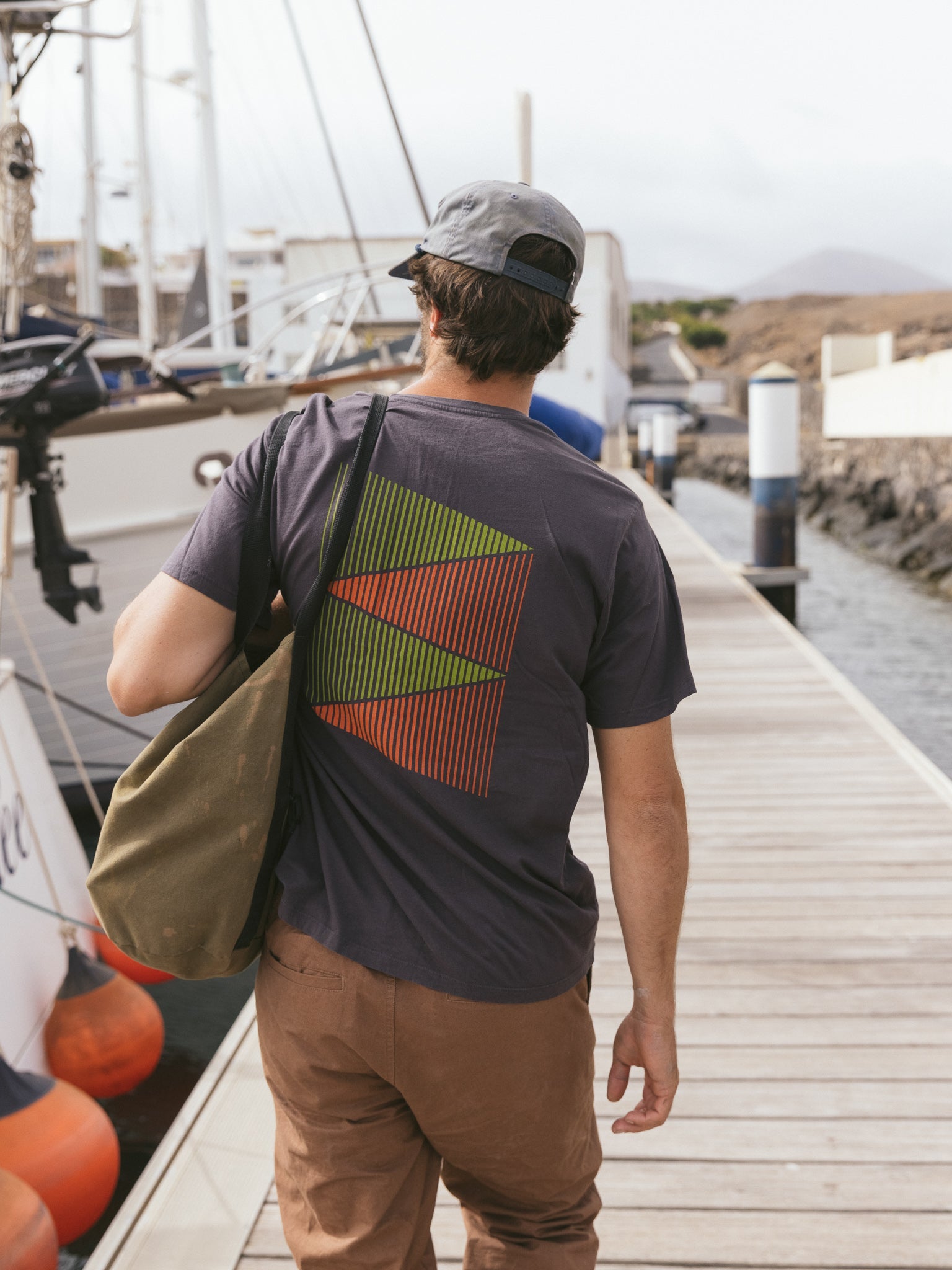 Switch Tee - S - Mollusk Surf Shop