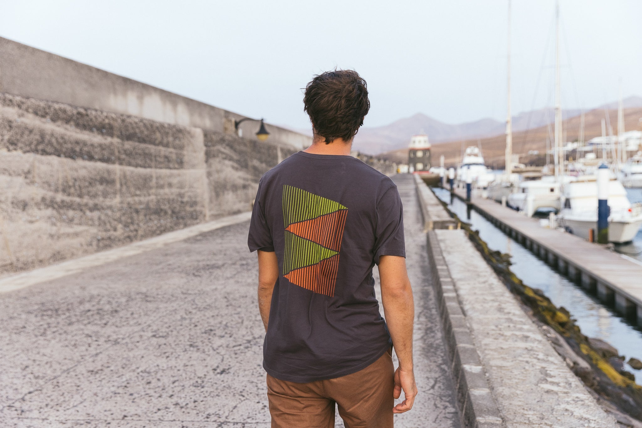 Switch Tee - S - Mollusk Surf Shop