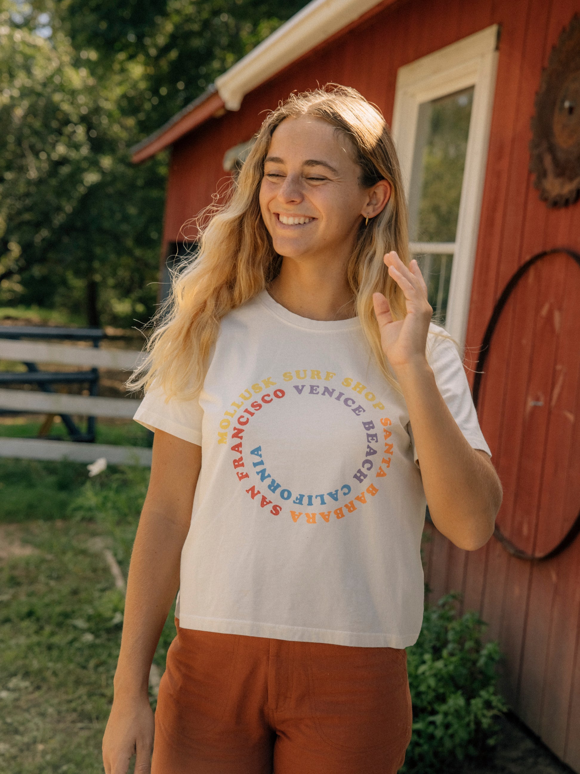 Synergy Circle Tee - XS - Mollusk Surf Shop