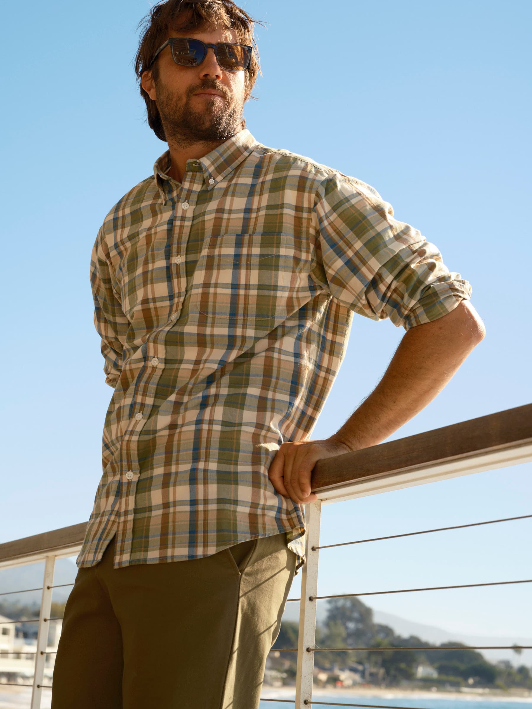 Thurston Shirt - S - Mollusk Surf Shop