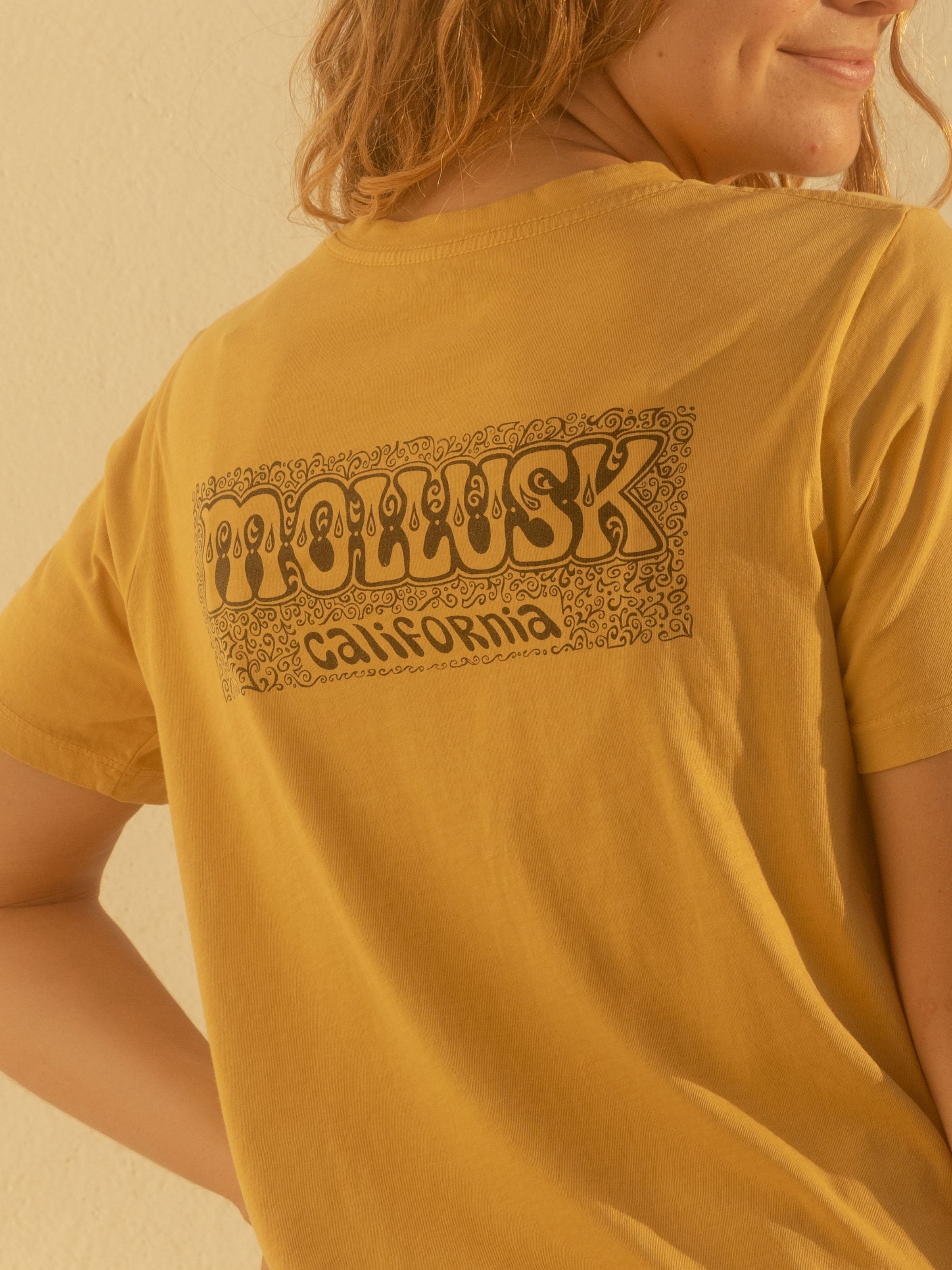 Womens Poppies Tee - XS - Mollusk Surf Shop